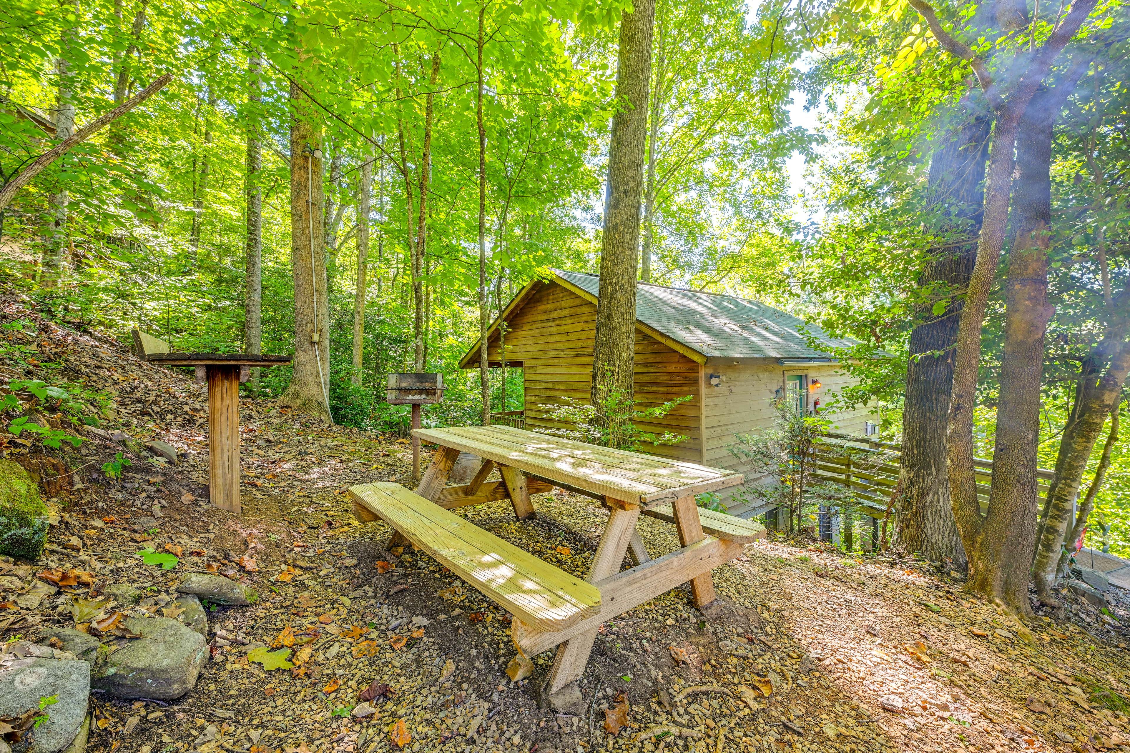 Outdoor Dining | Fire Pit