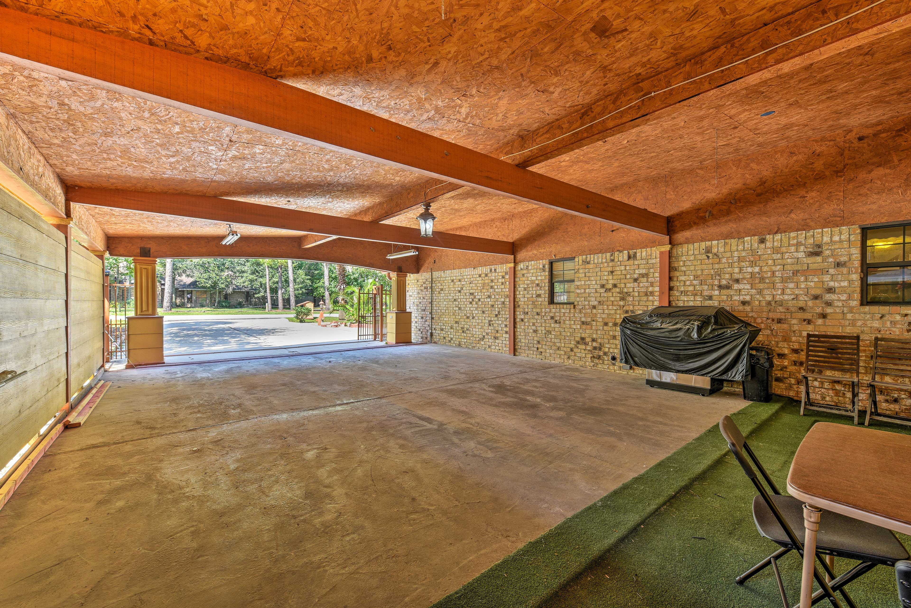 Exterior | Patio | Gas Grill