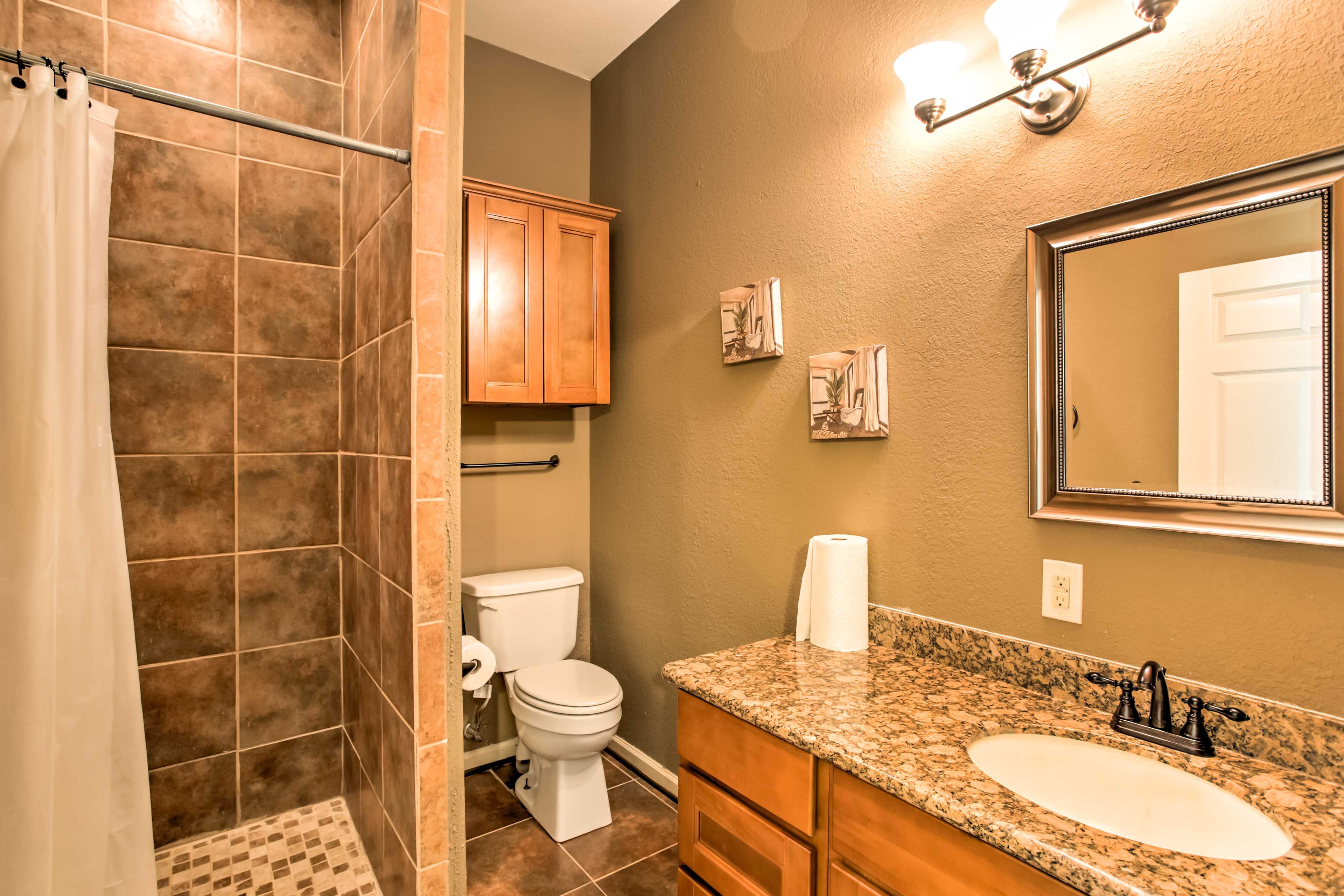 Full Bathroom