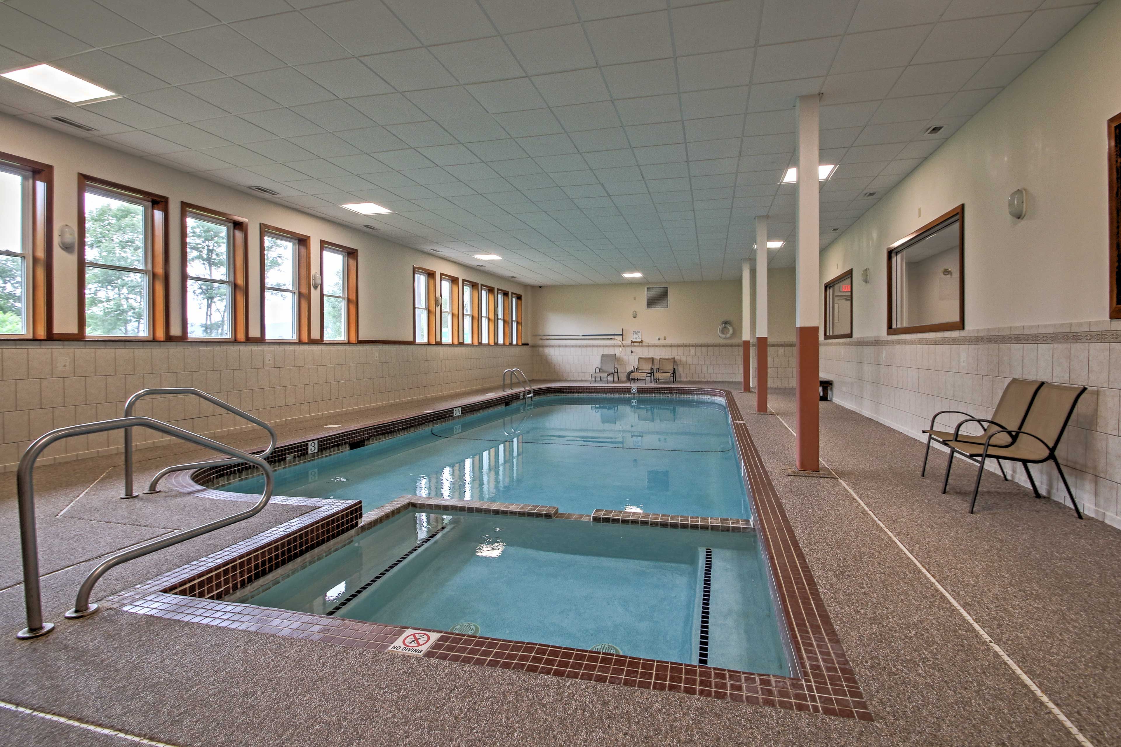 Community Amenities | Indoor Pool
