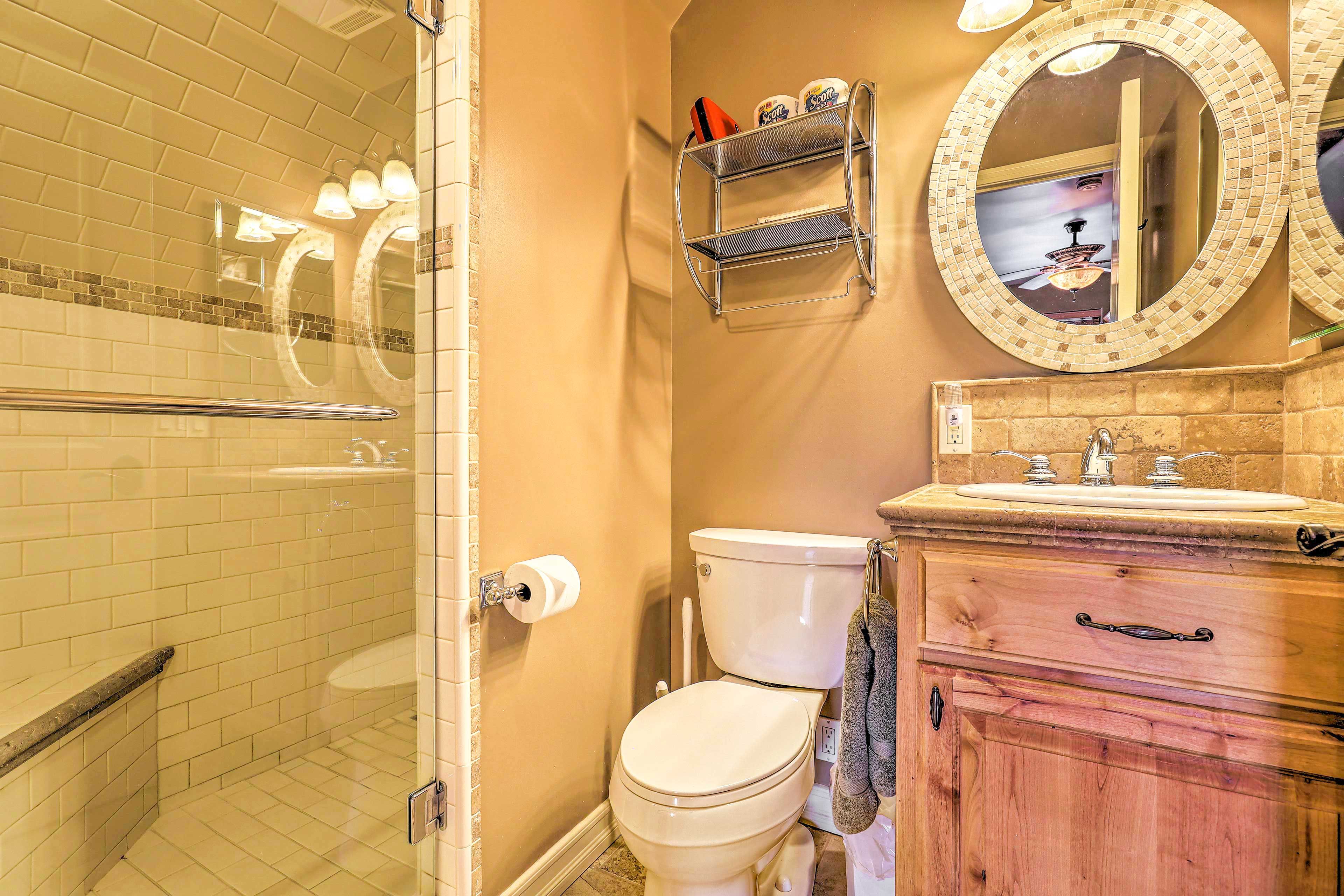 Bathroom | Complimentary Toiletries | Towels Provided