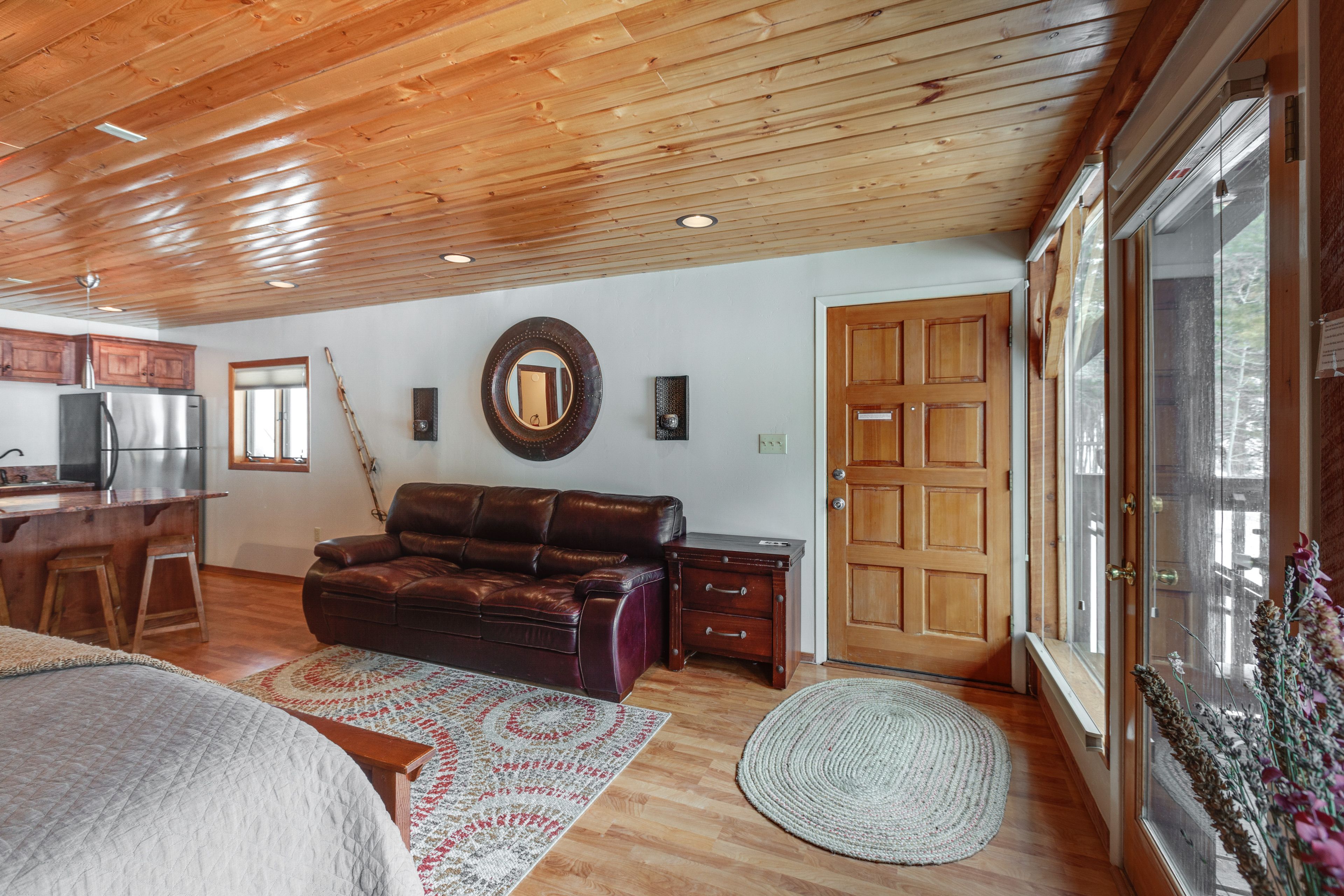 Living Room Area | Queen Sleeper Sofa | Smart TV | Gas Fireplace