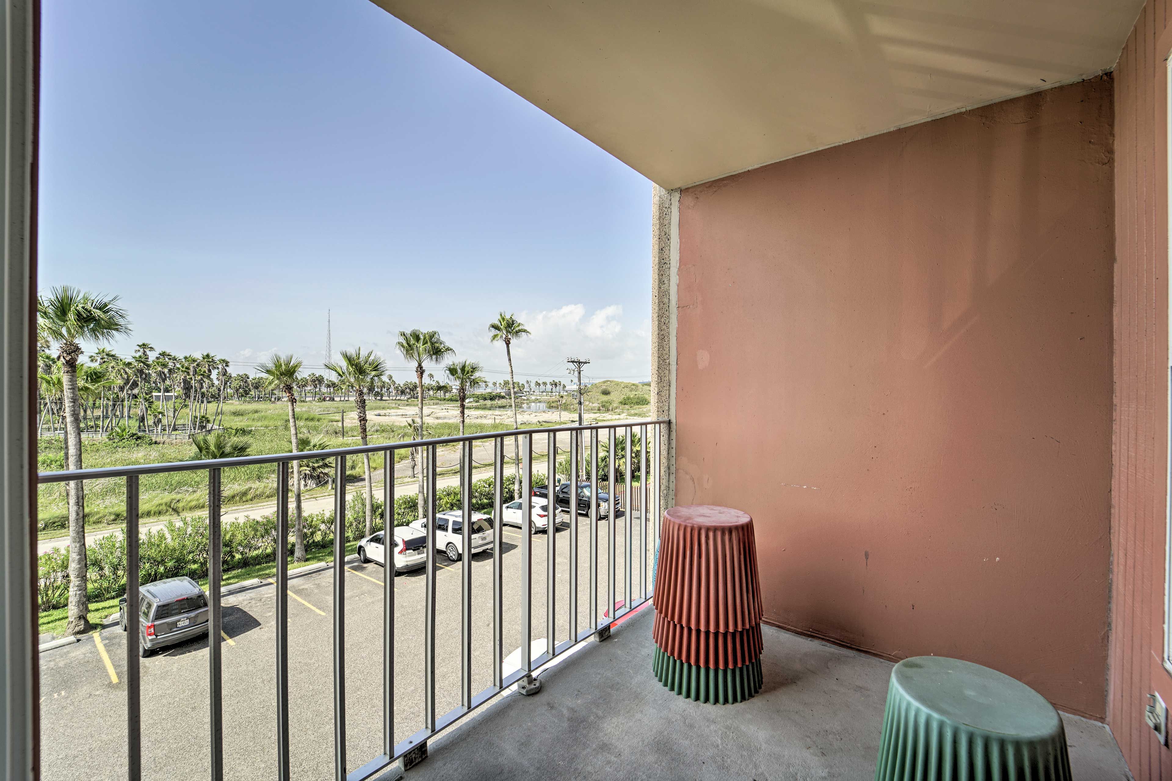 Spend happy hour on the balcony before heading to dinner at a local restaurant.