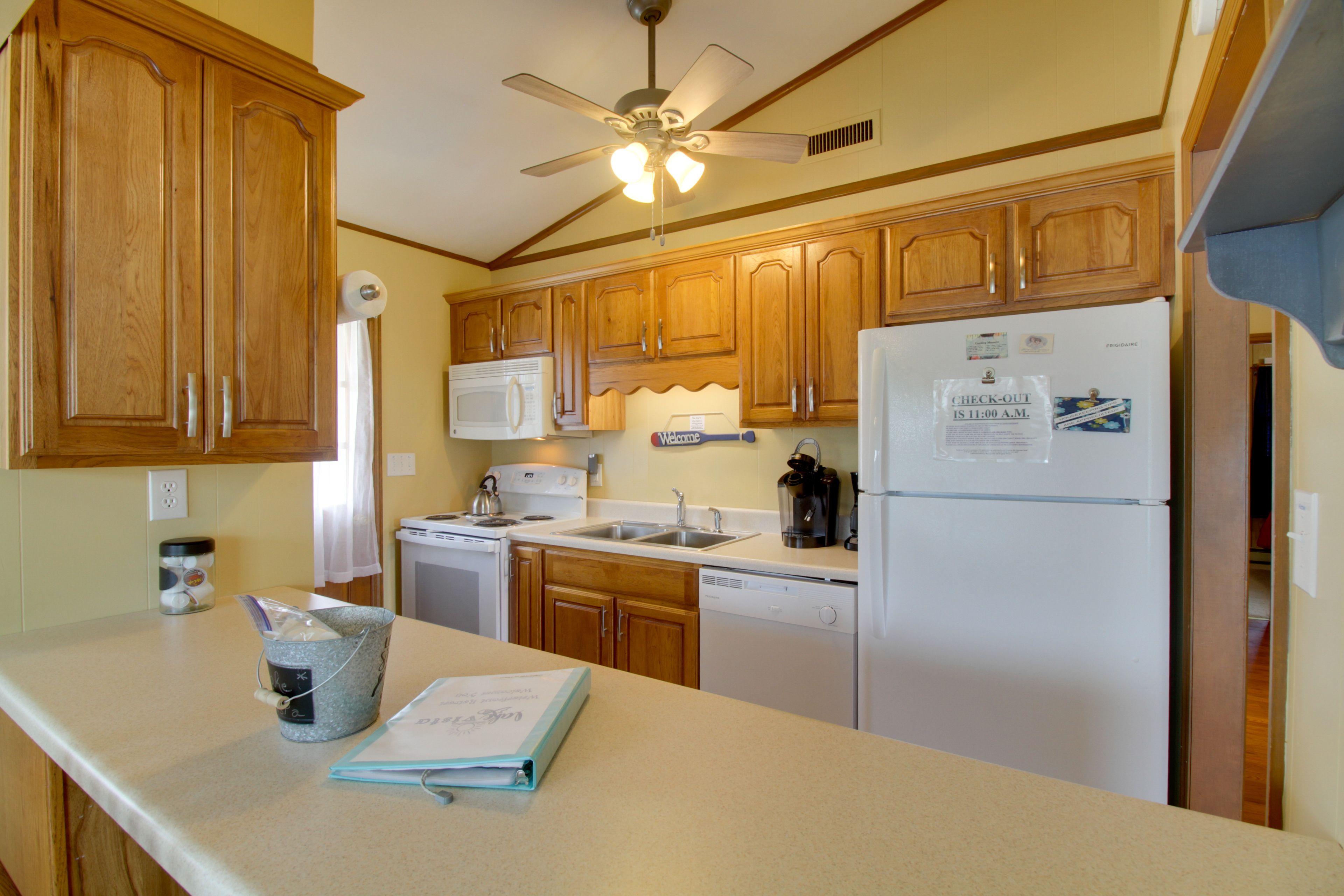 Kitchen | Fully Equipped
