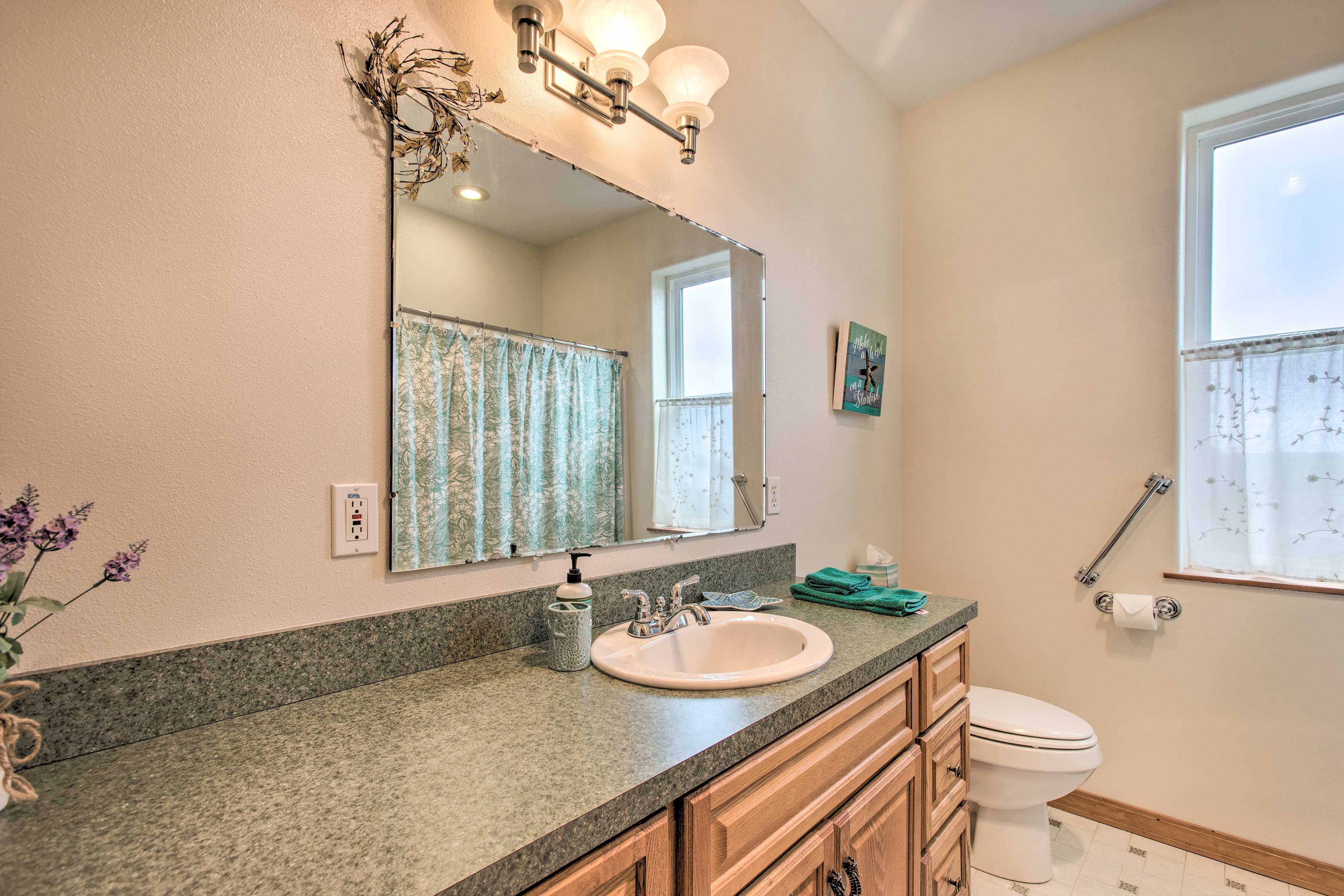 Full Bathroom