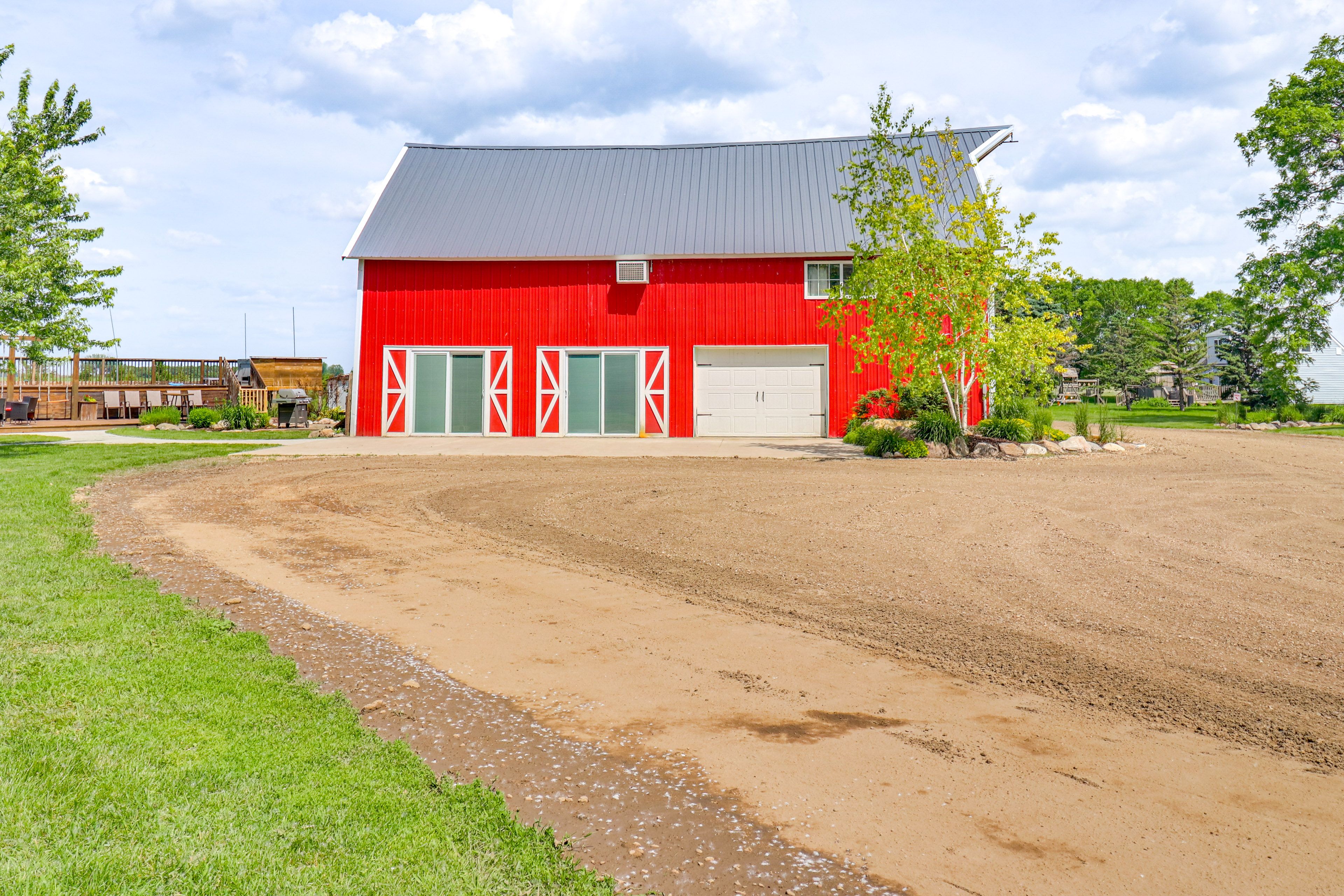 Driveway Parking (6 Vehicles)