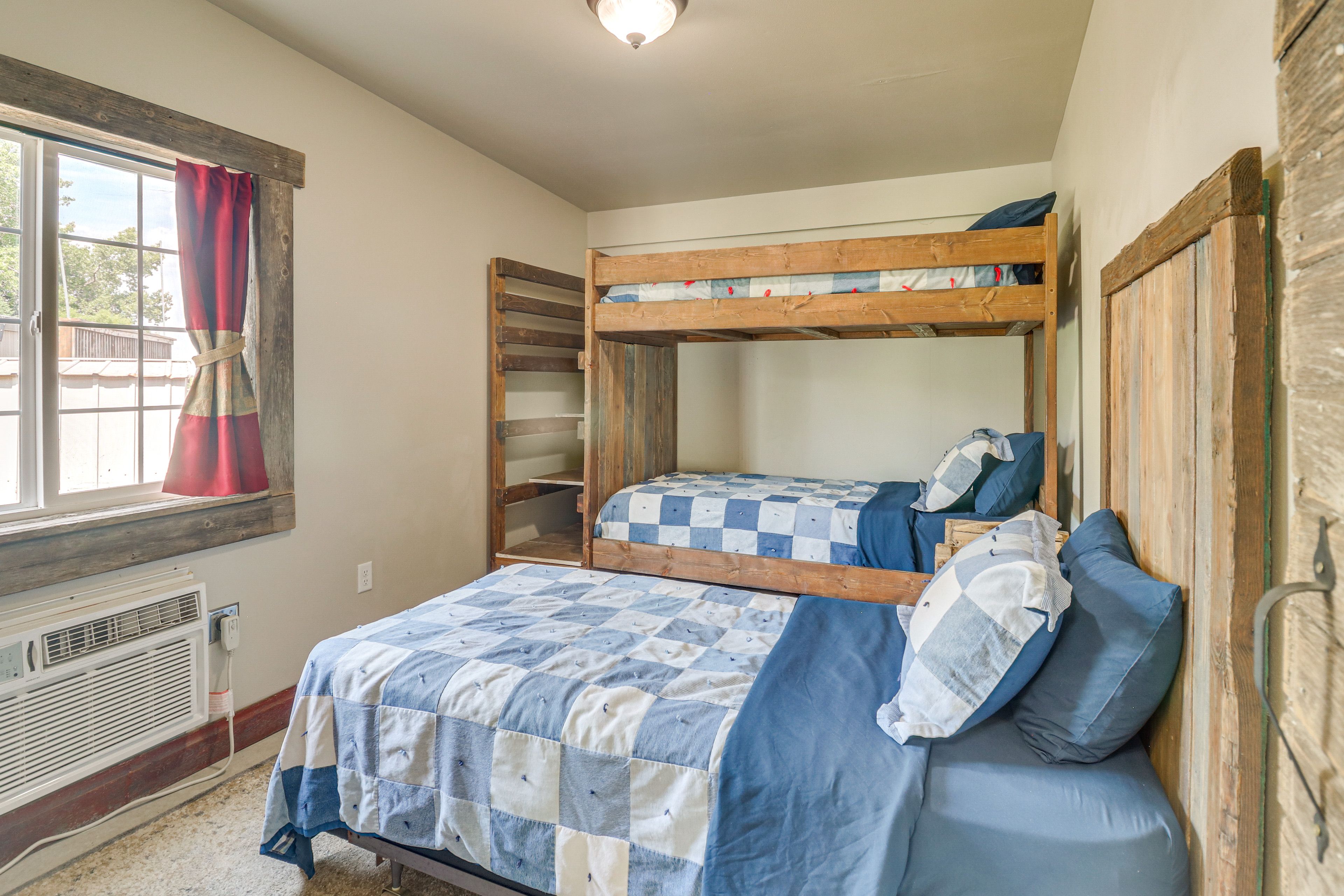 Bedroom 2 | Twin Bunk Bed, Twin Bed