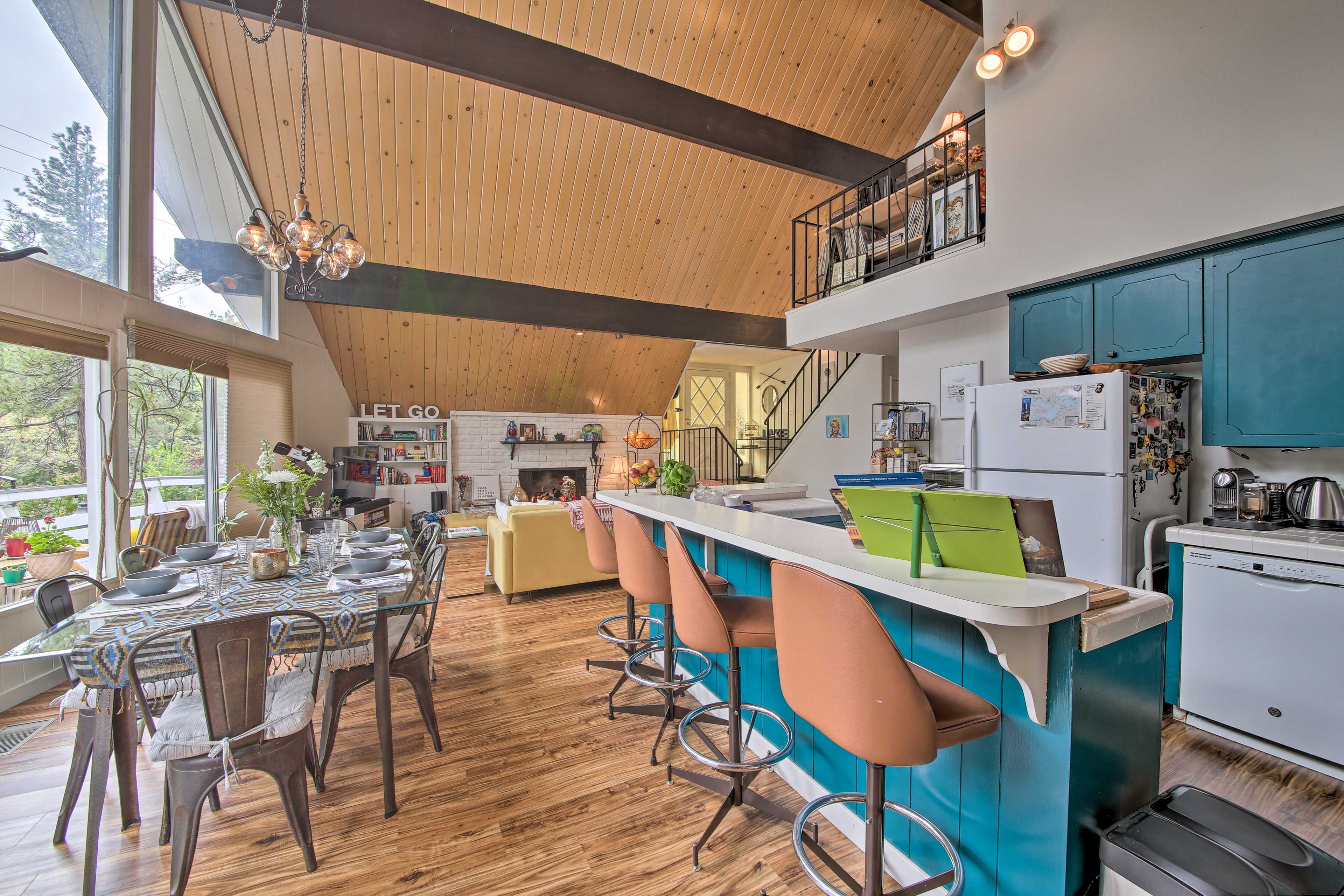 Lake Arrowhead Vacation Rental | 3BR | 2BA | 1,582 Sq Ft | Stairs Required