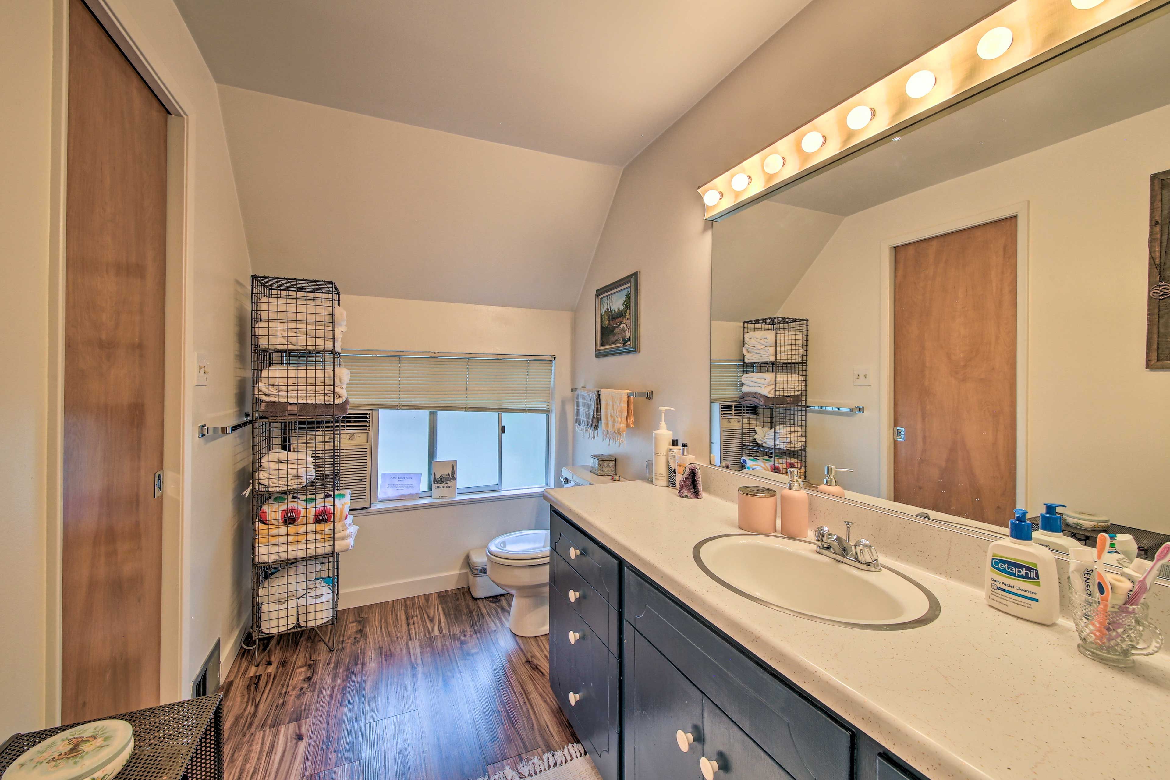 Bathroom | Linens/Towels