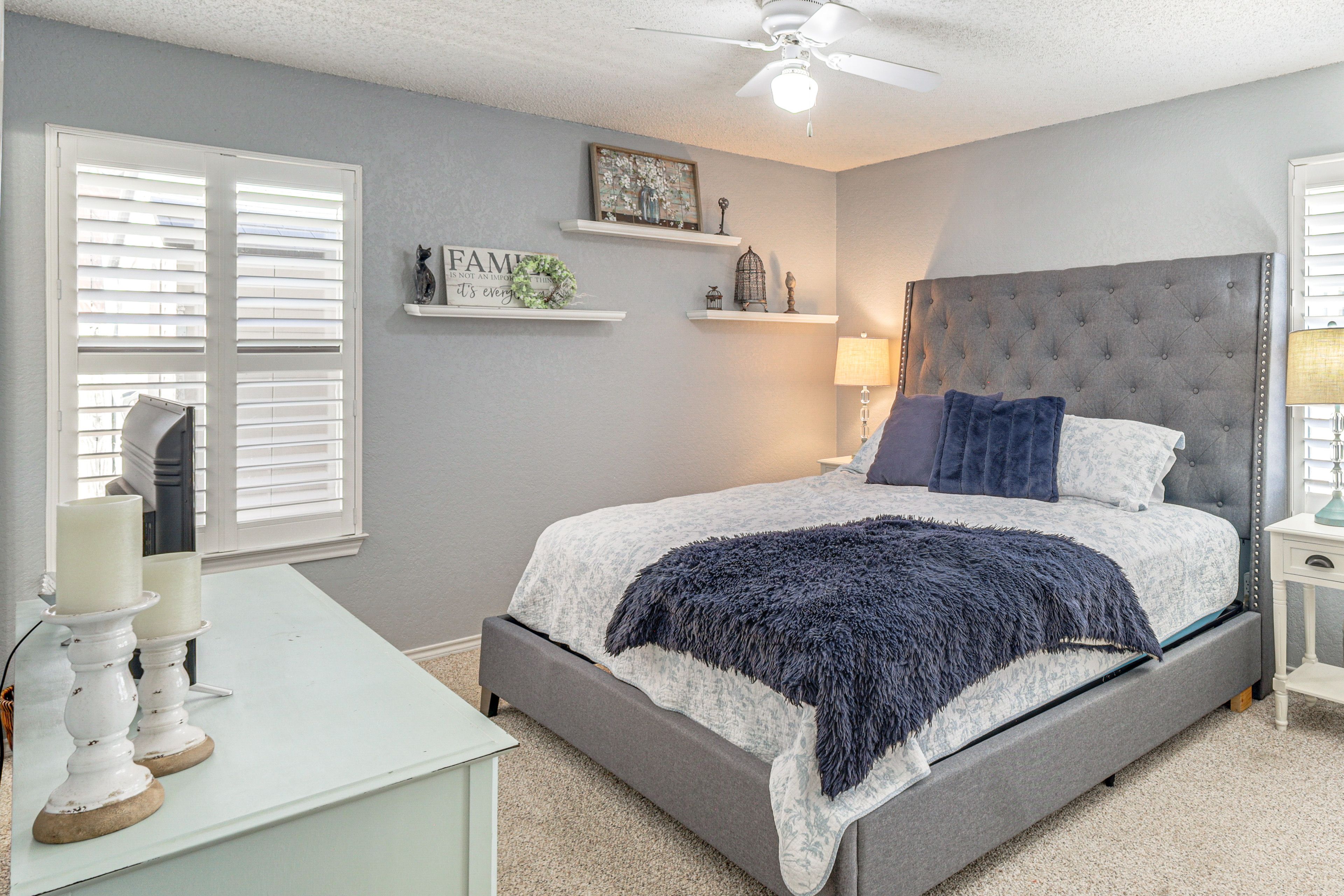 Bedroom 1 | King Bed | Ceiling Fan | Lower Level
