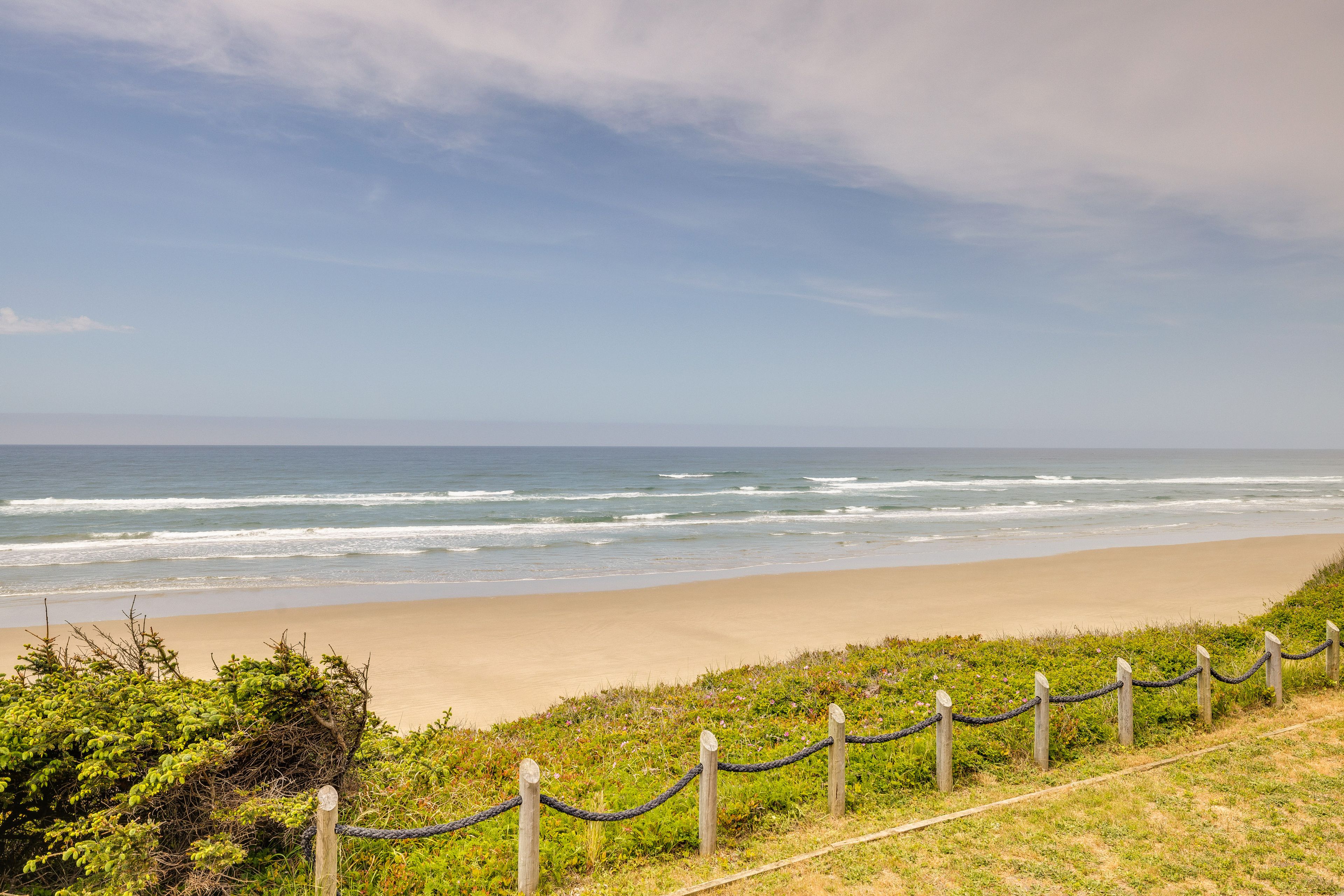 Direct Beach Access | Fire Pit