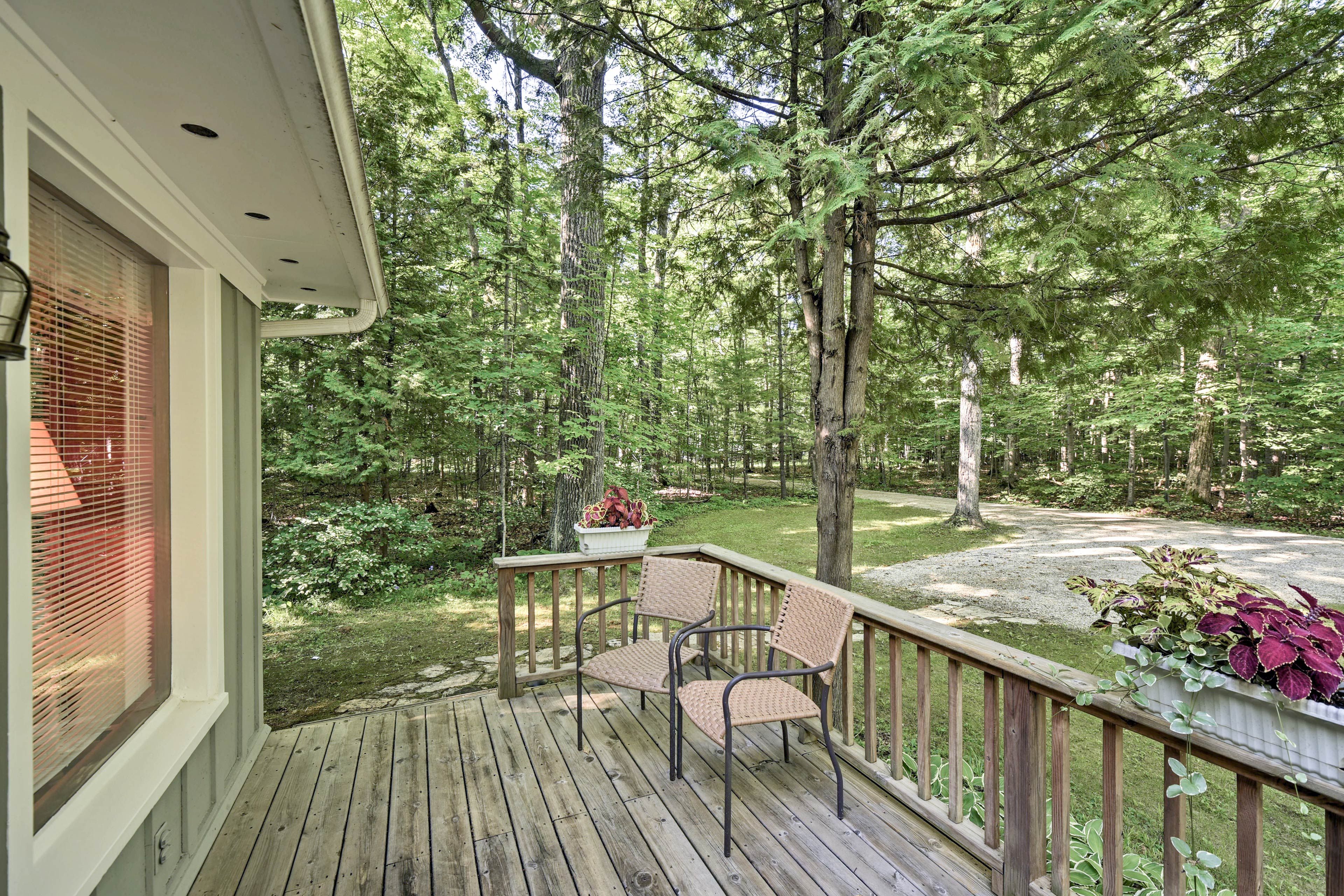 Private Deck