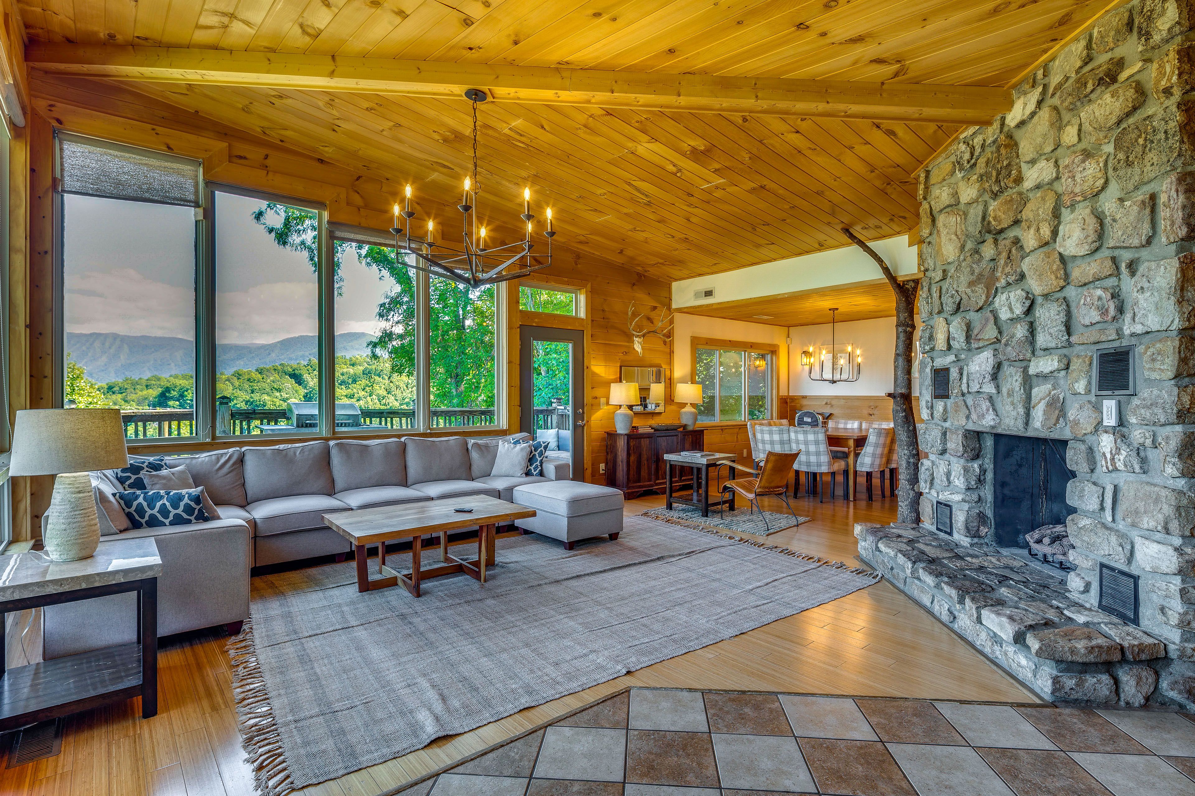 Gatlinburg Vacation Rental | 4BR | 3BA | 2,200 Sq Ft