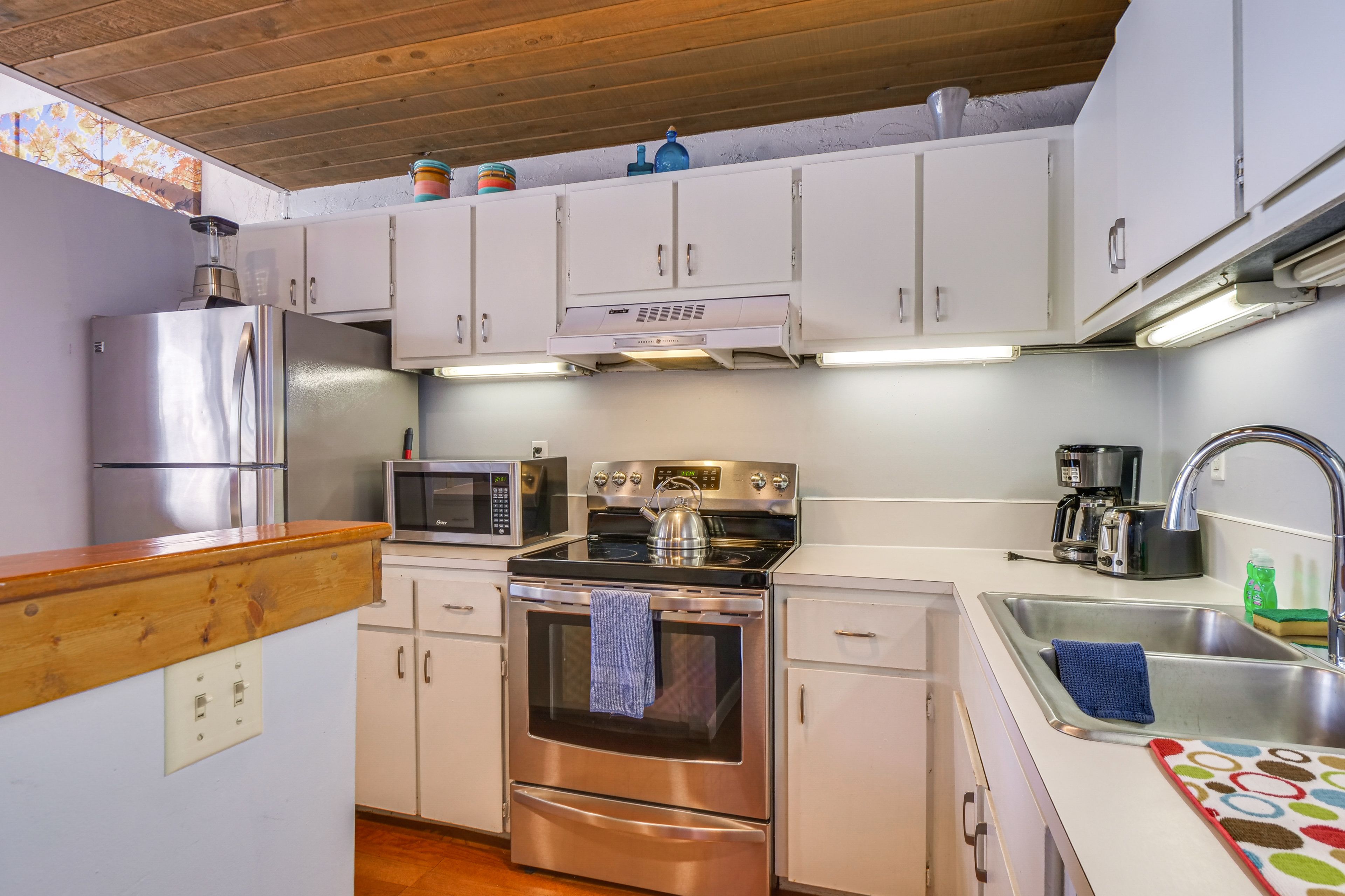 Kitchen | Cooking Basics | Drip Coffee Maker | Toaster | 1st Floor