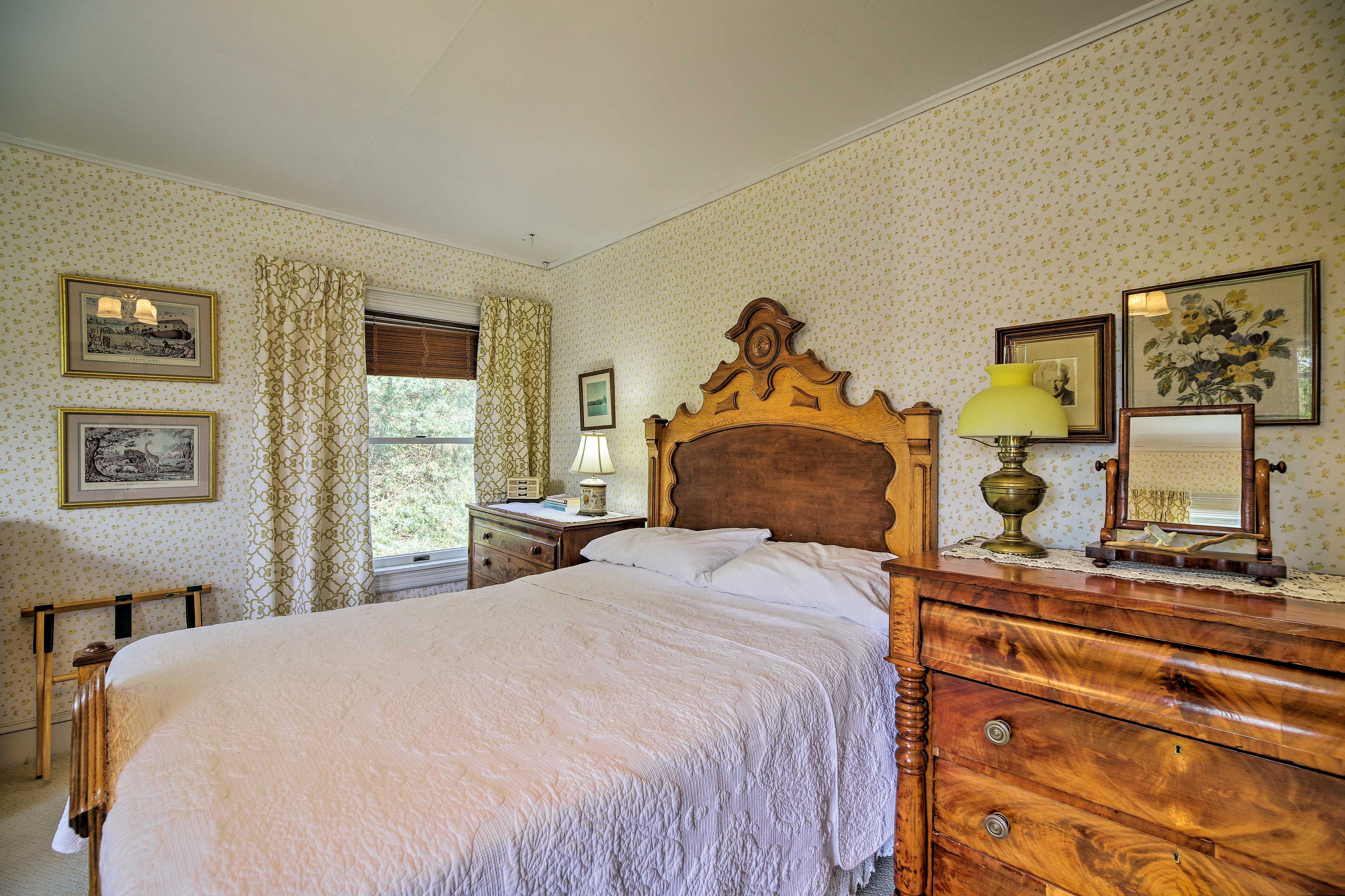 The main house's second bedroom includes a full bed.