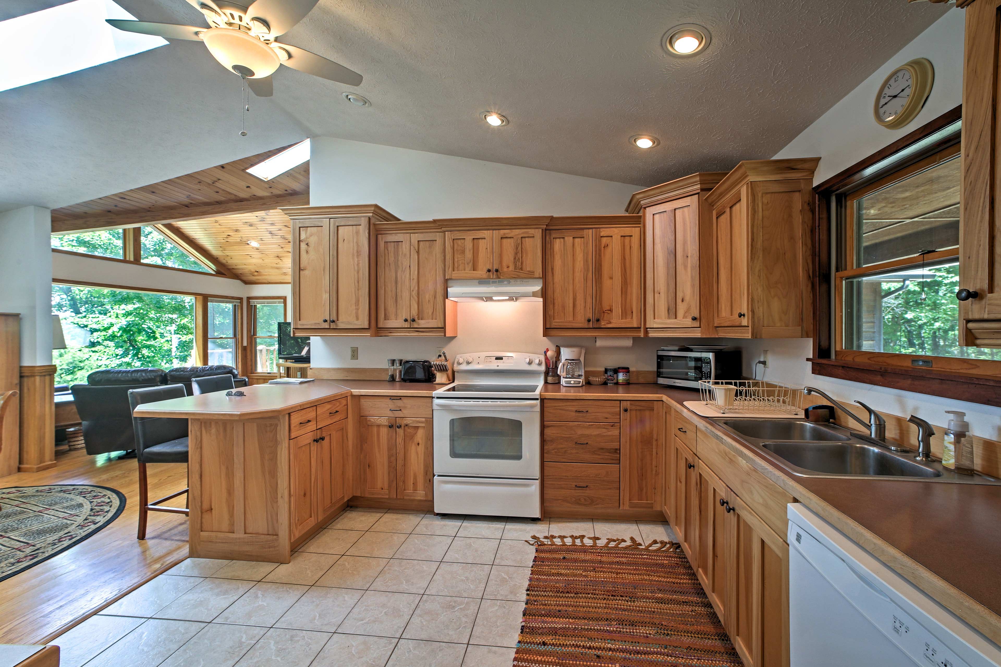 The home's kitchen is fully equipped.
