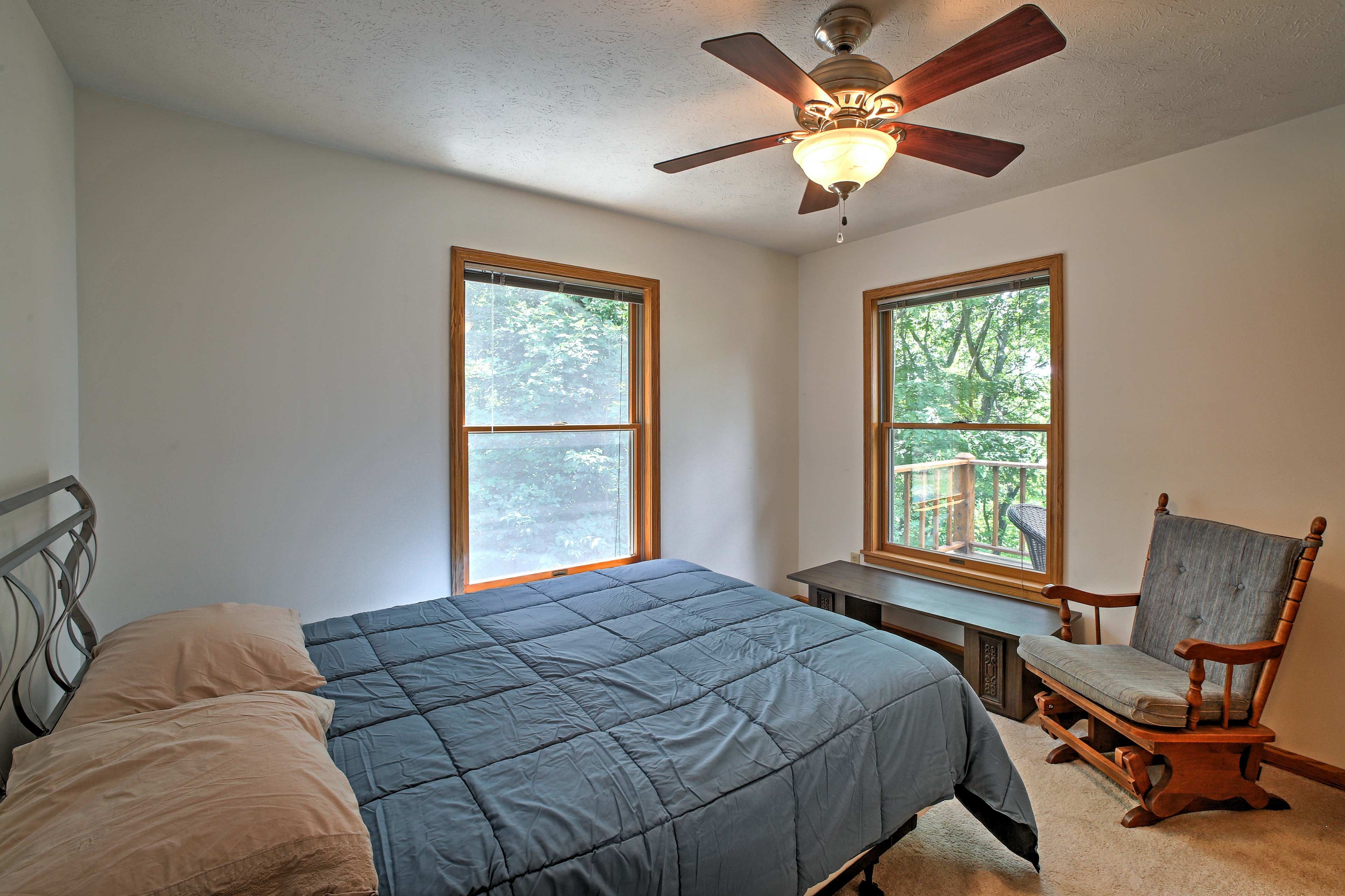 Each of the queen beds sleep 2 guests.