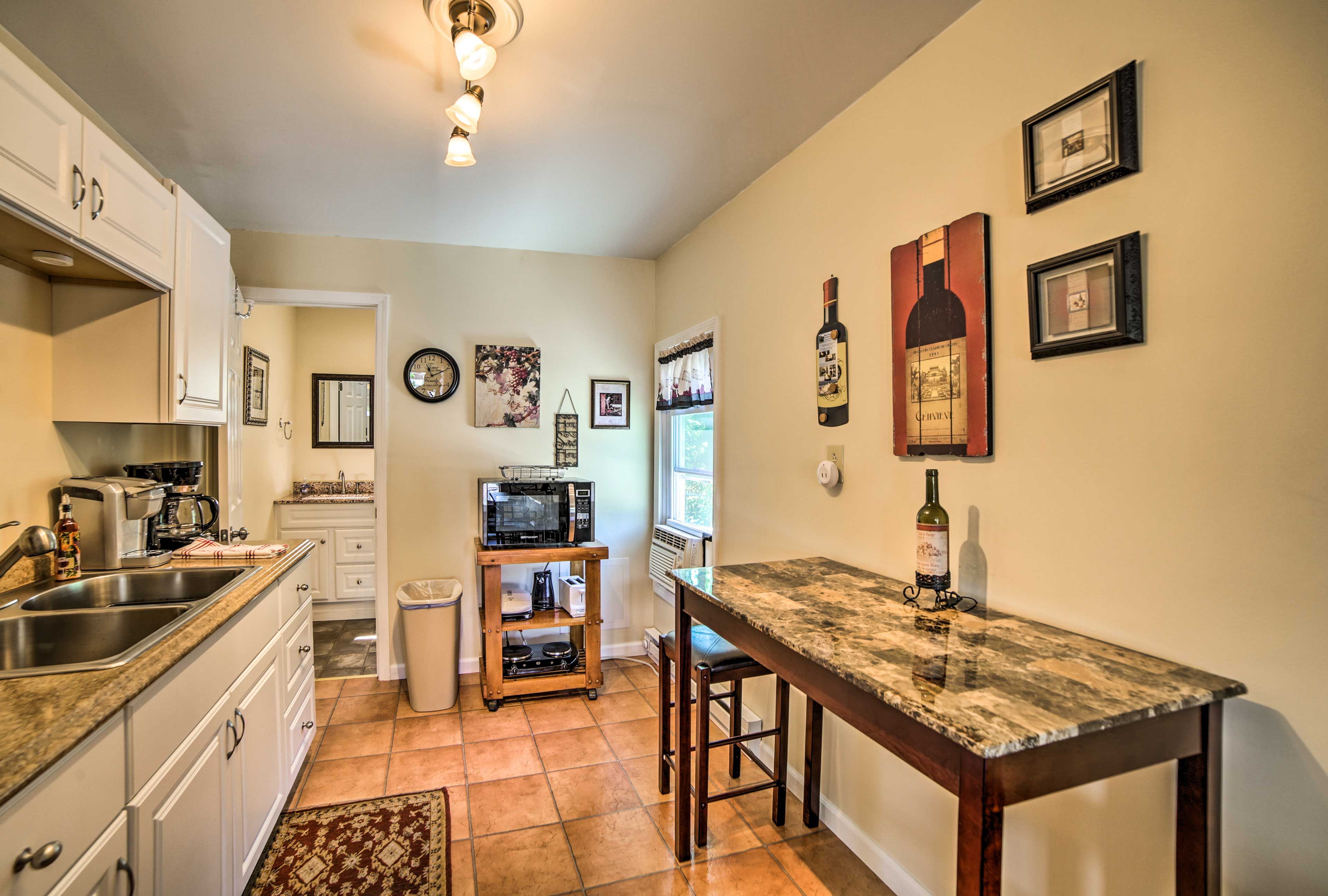 Kitchen | 2-Burner Hot Plate