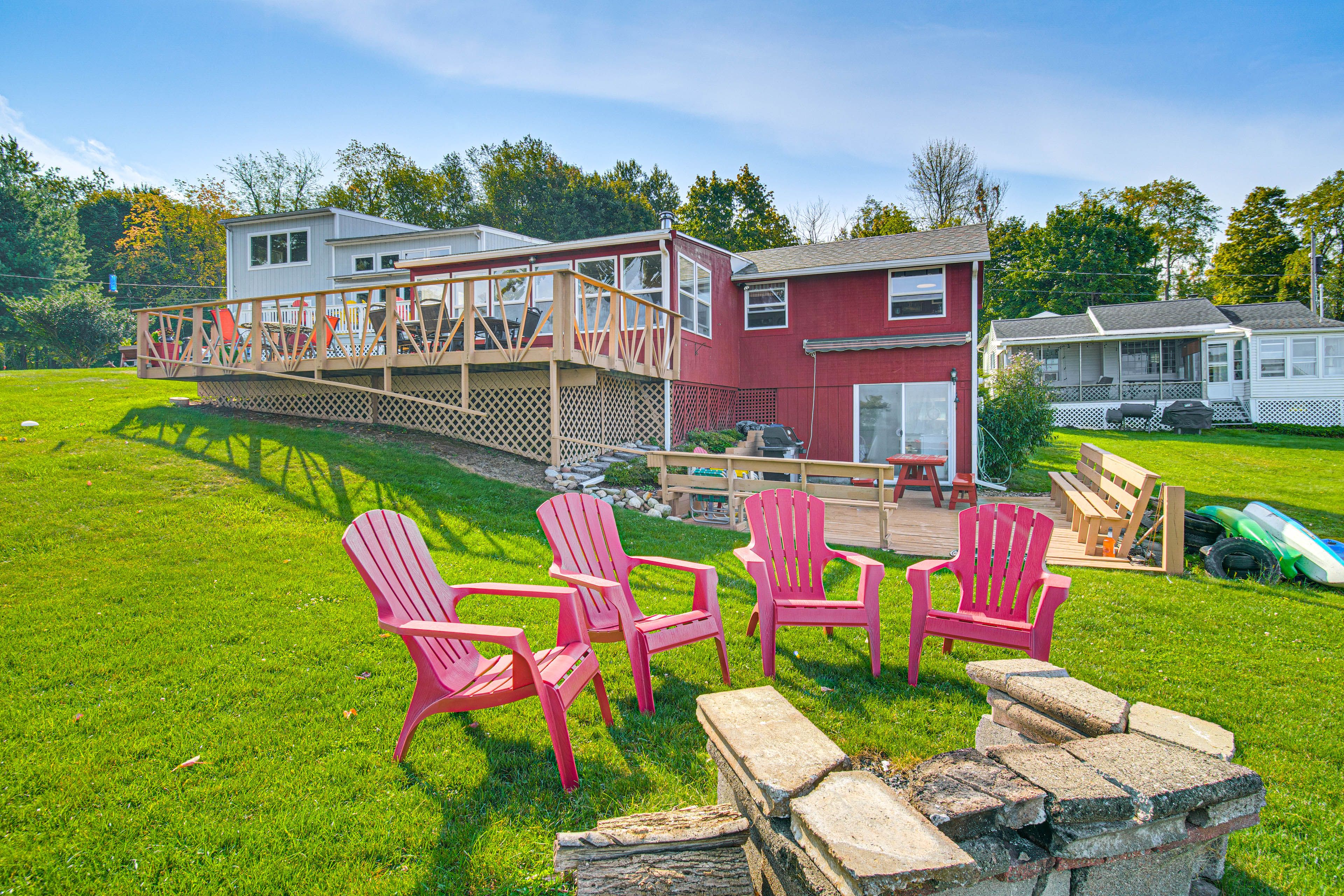 Exterior | Spacious Yard