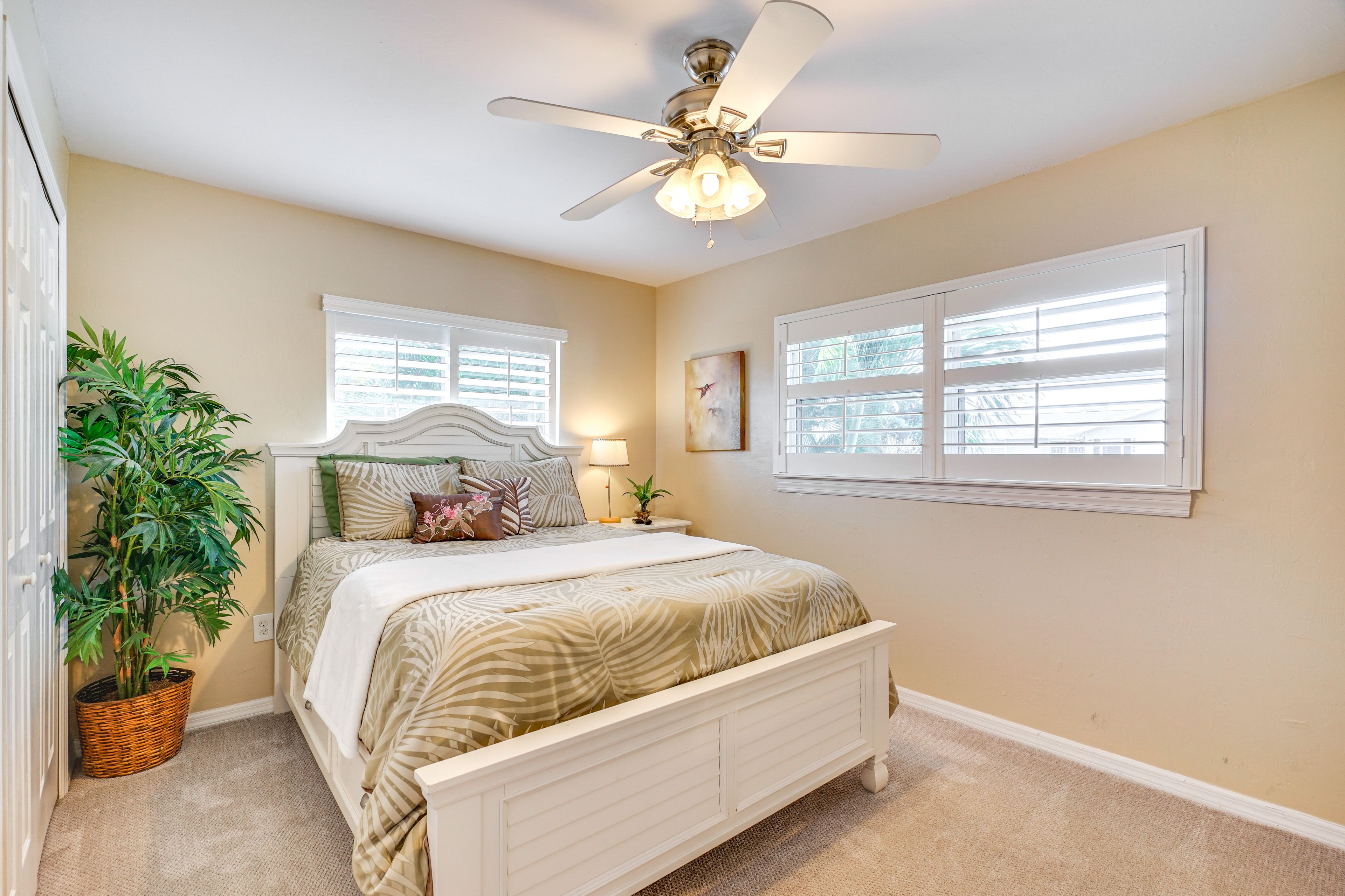 Bedroom 2 | Queen Bed | Linens Provided