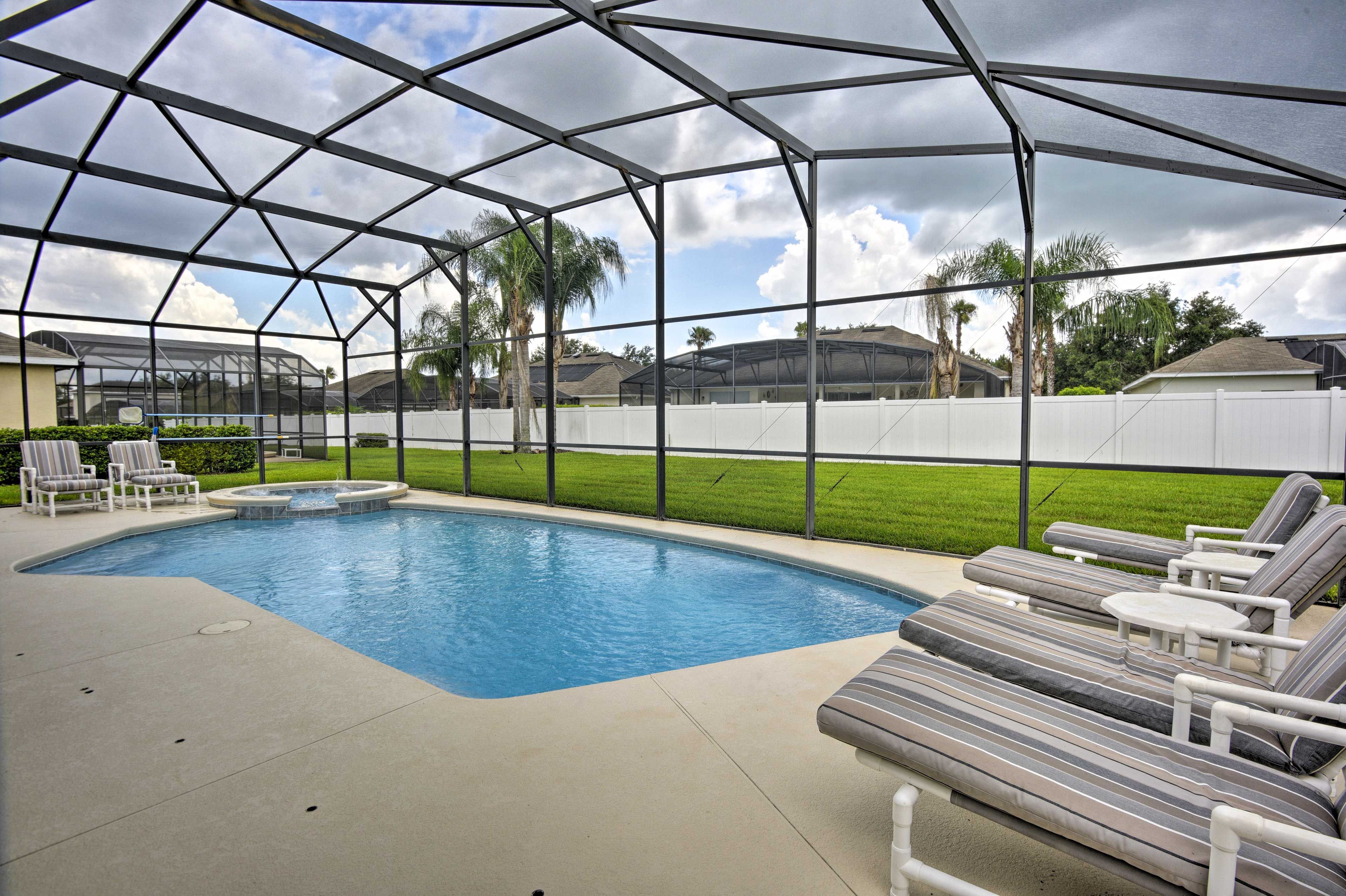 Screened-In Lanai | Pool