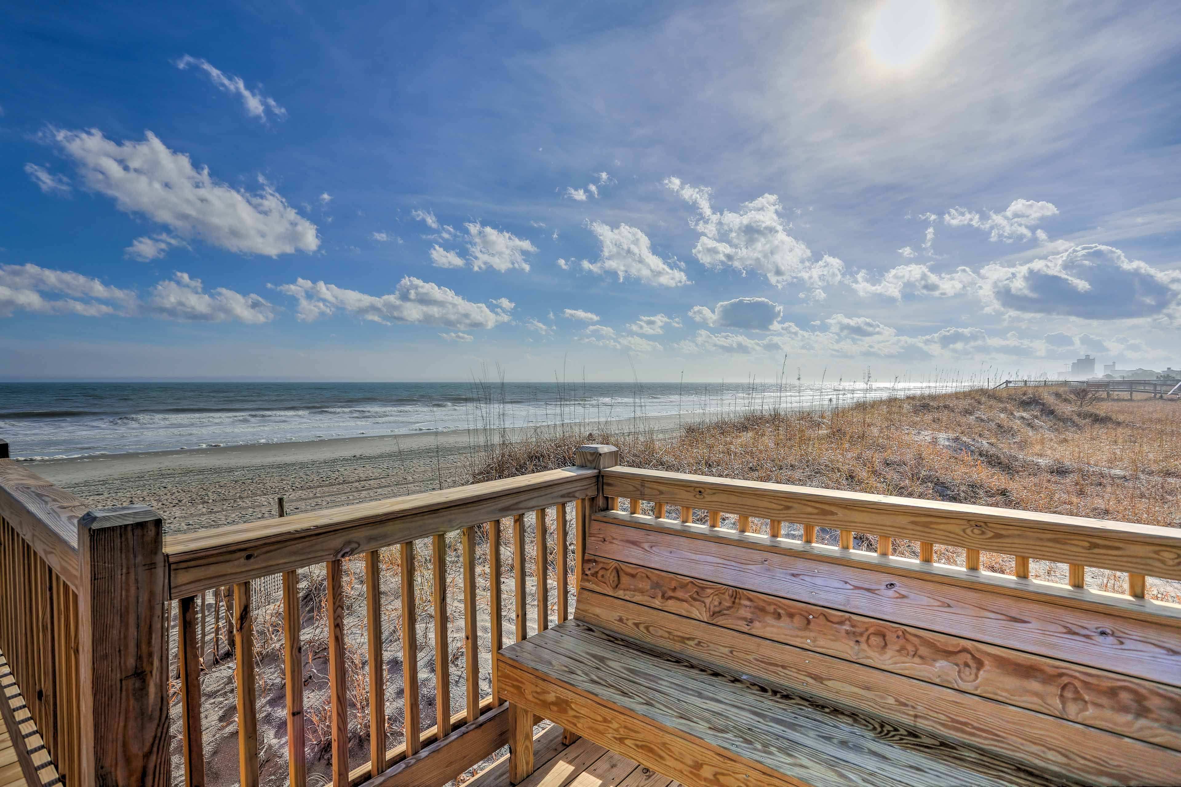 Pop over to the beach less than 10 minutes away for some Vitamin Sea!