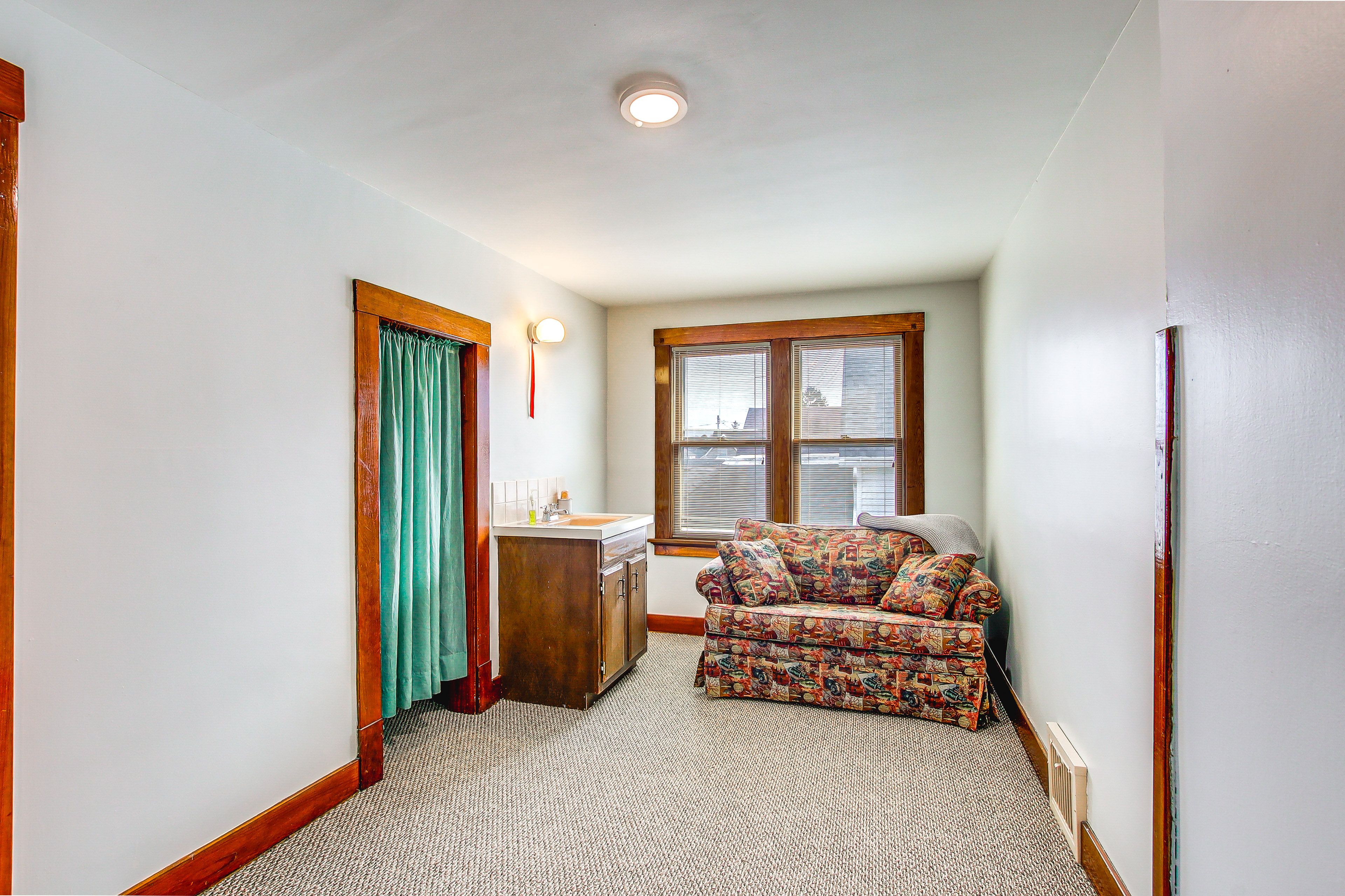 Sitting Area