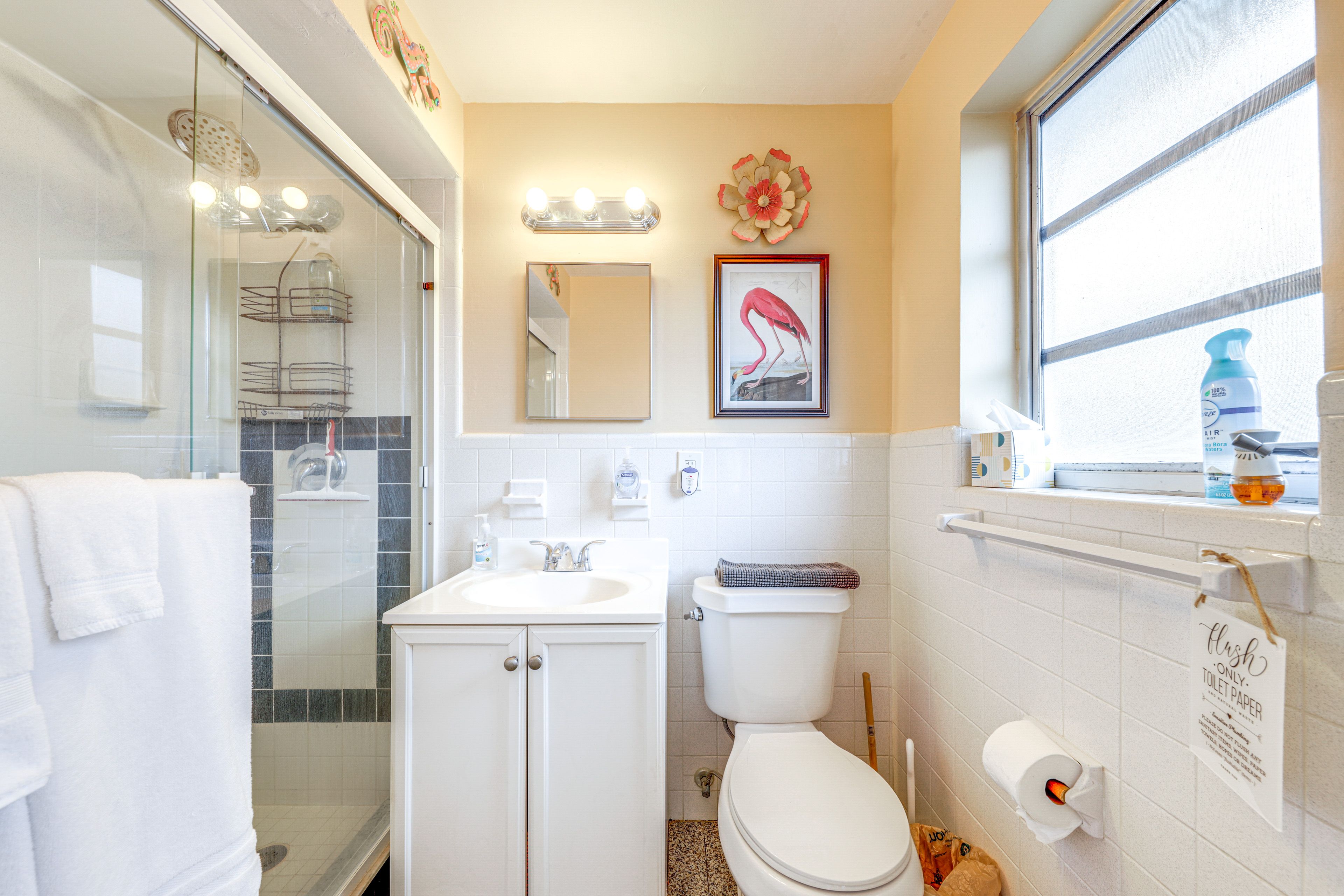 Full Bathroom | Linens & Towels