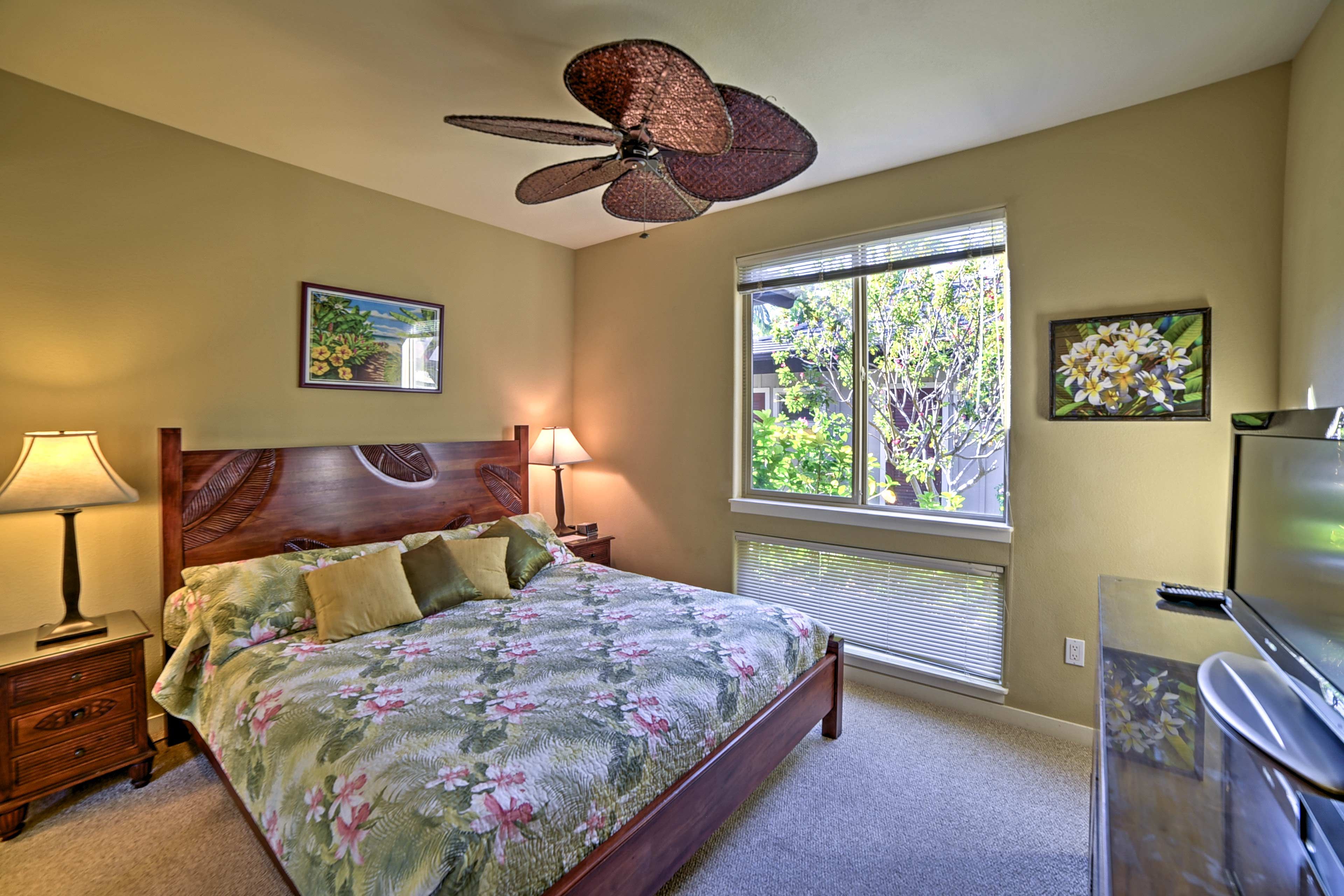 Bedroom 3 | King Bed