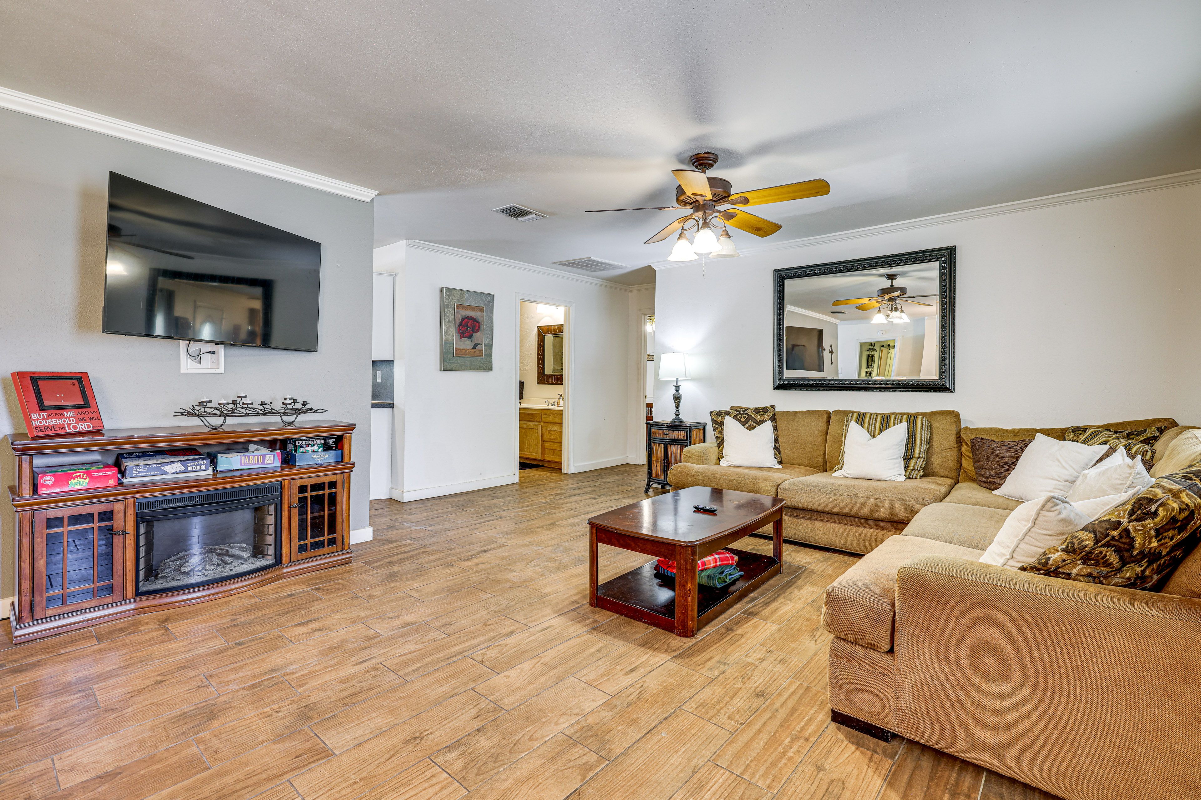 Living Room | Electric Fireplace | Board Games | Central Heating & A/C