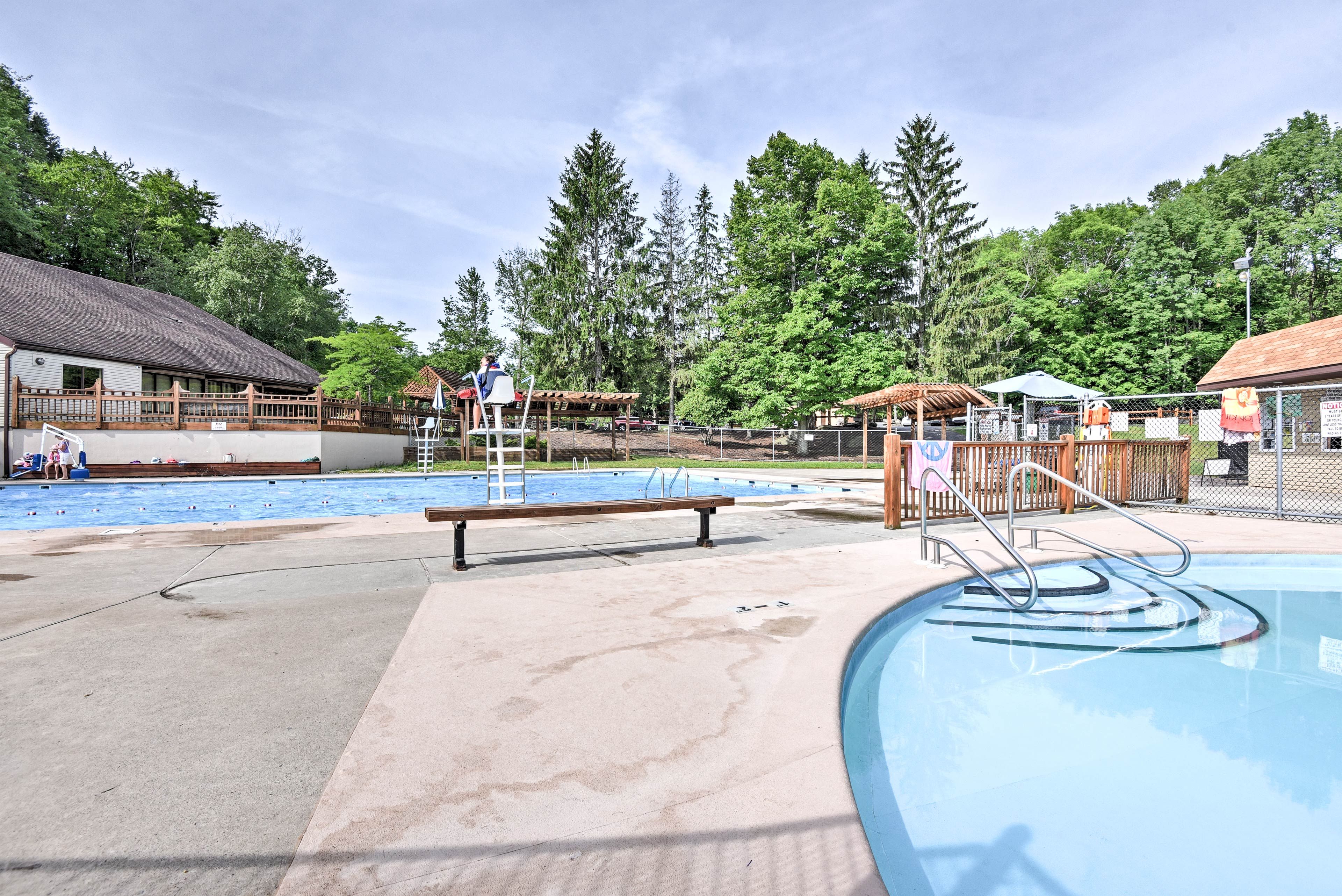 These community pools are always heated!