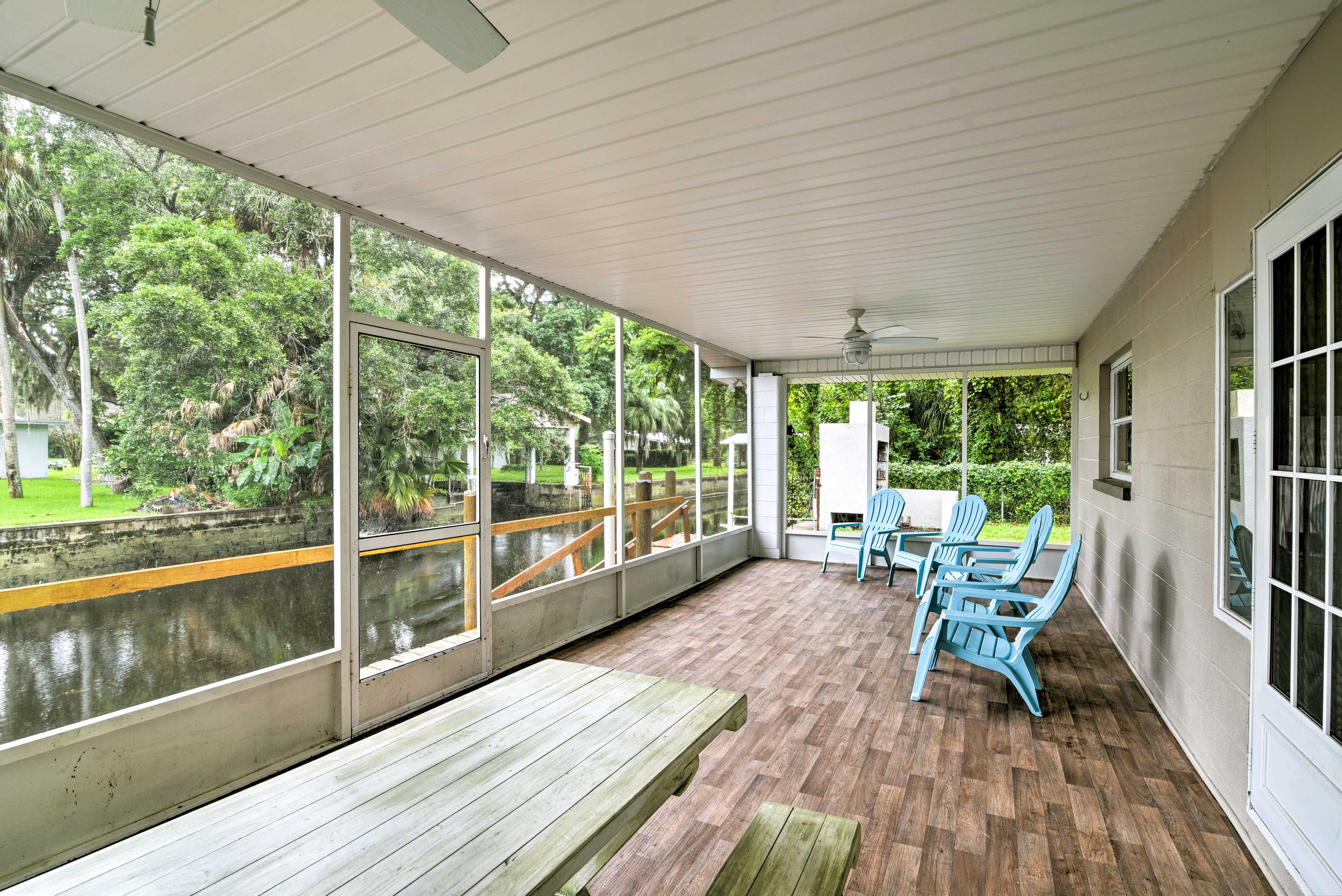 Yankeetown Vacation Rental | 4BR | 2BA | 1,730 Sq Ft | 1 Step Required