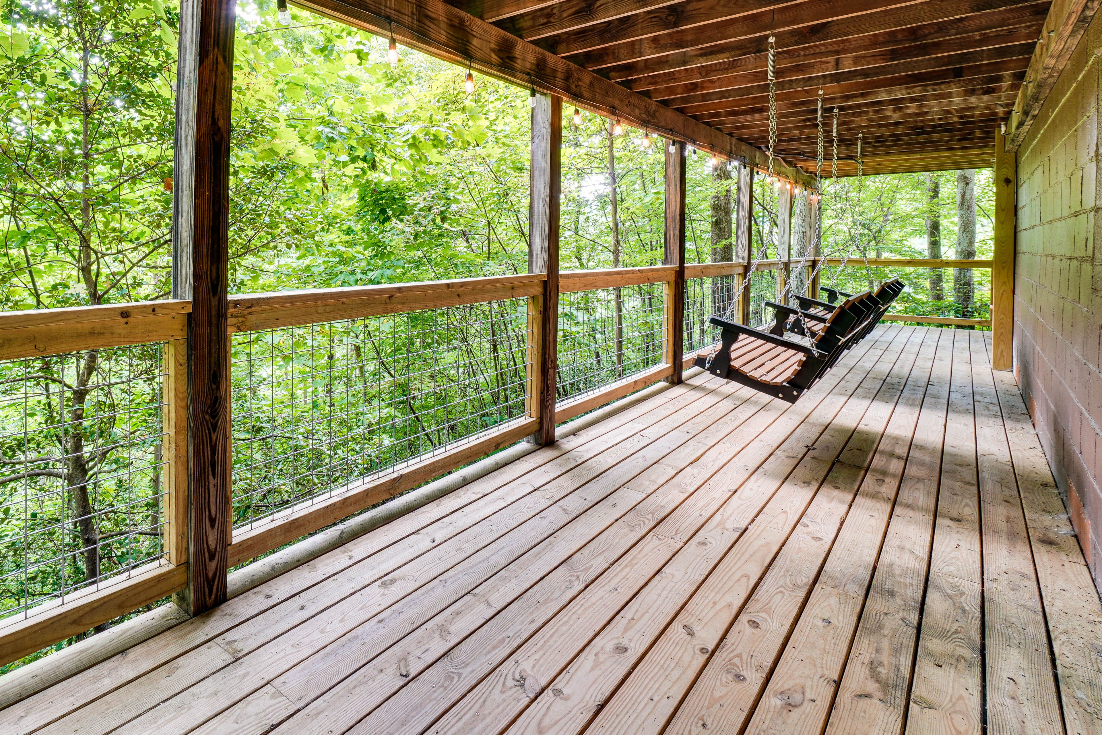 Lower Deck | 2 Porch Swings