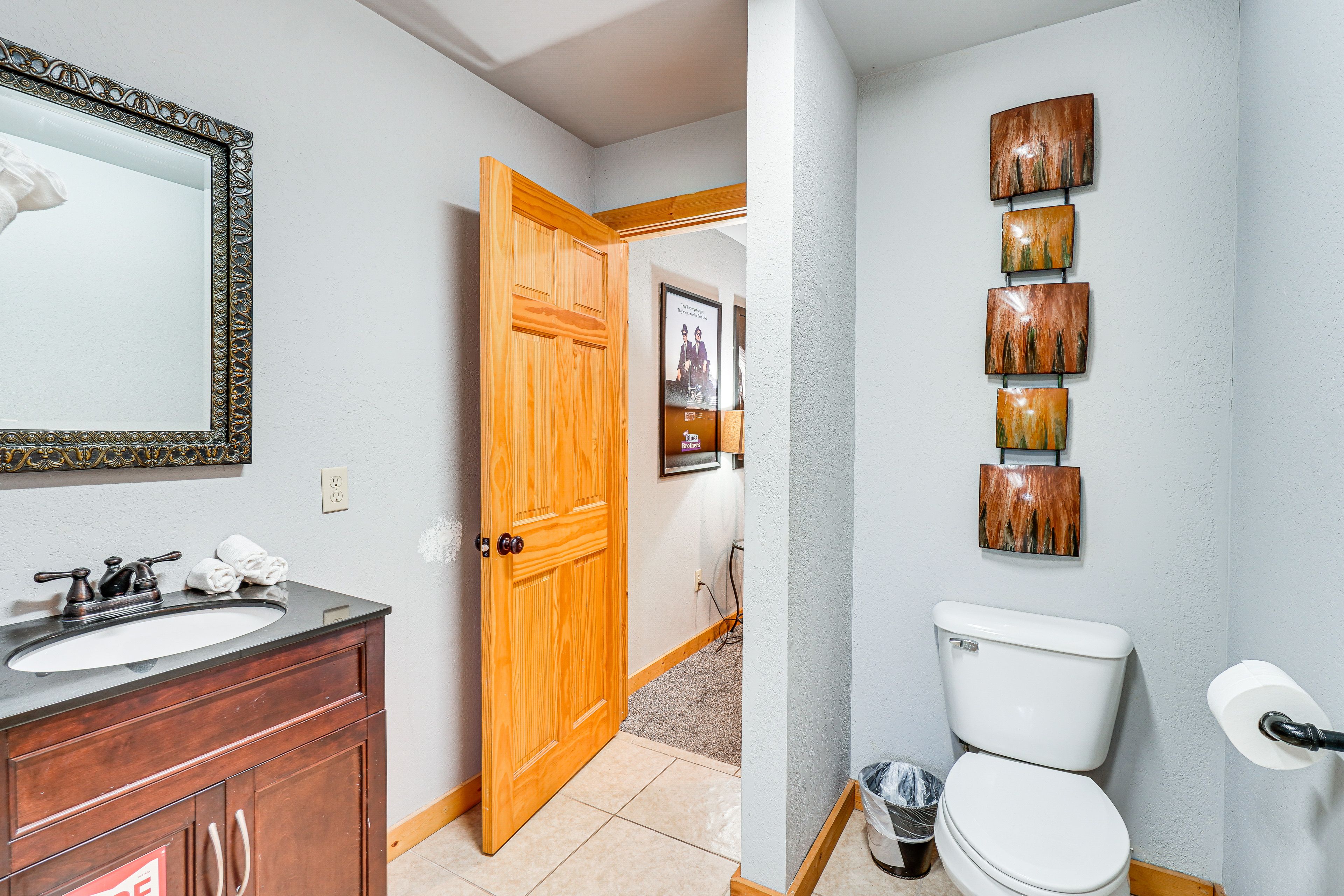 Half Bathroom | Lower Floor