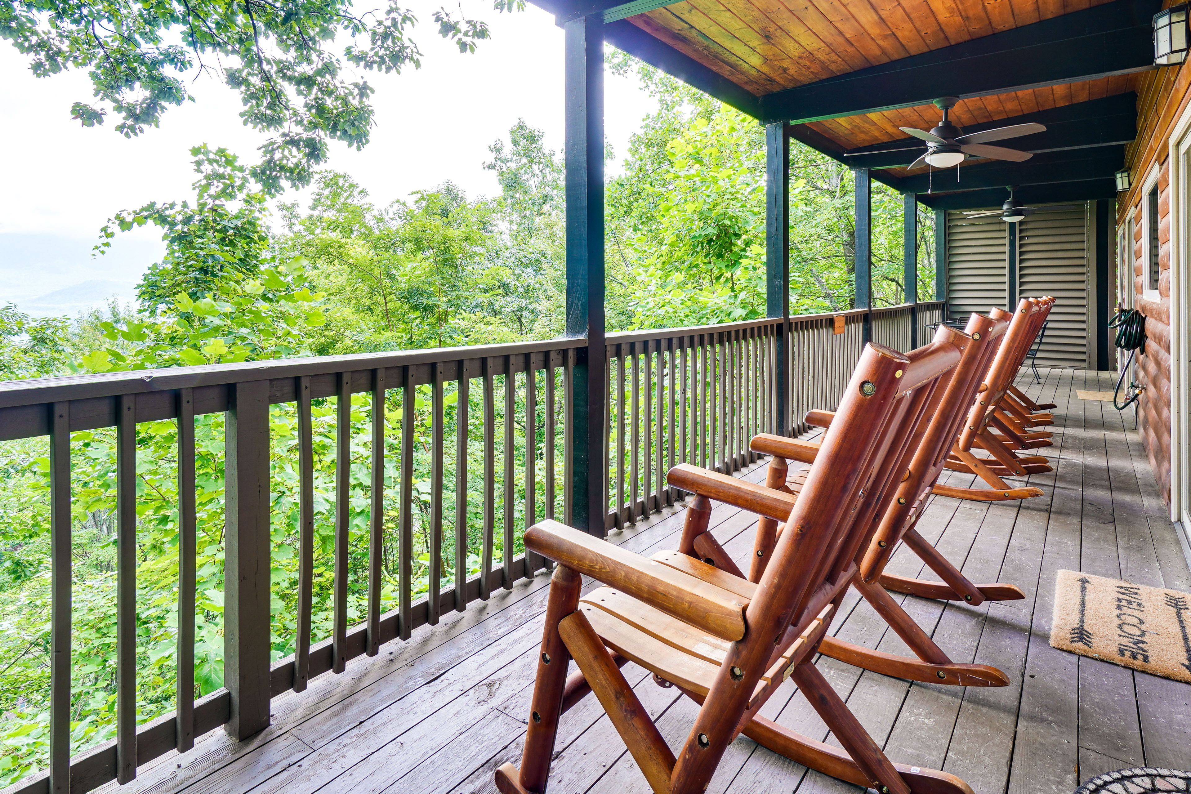Upper Deck | Mountain Views | Rocking Chairs | Dining Area