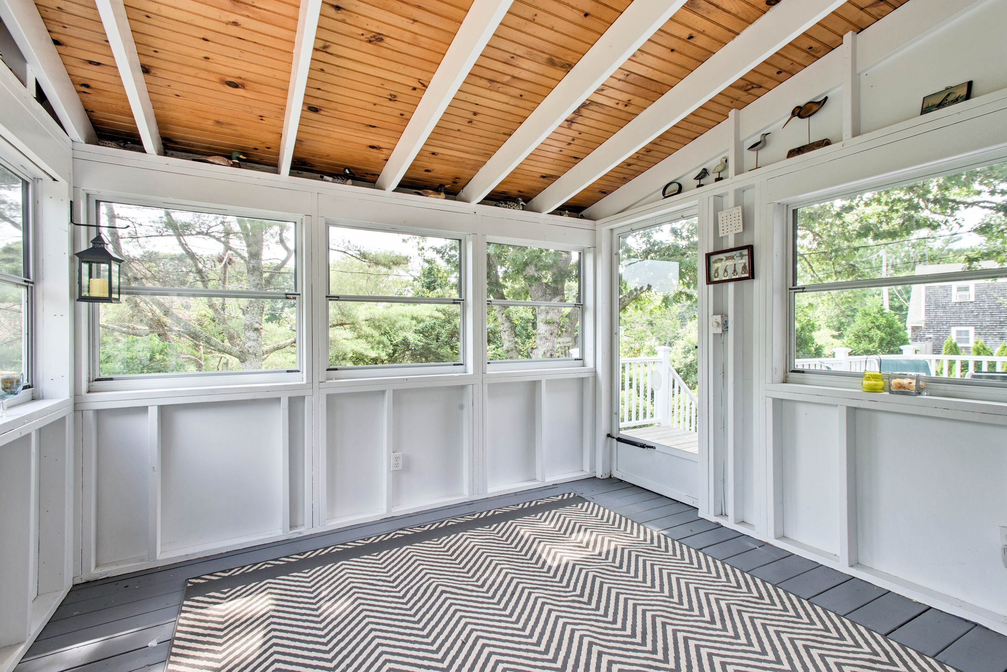 Enjoy the great outdoors in the screened-in balcony.