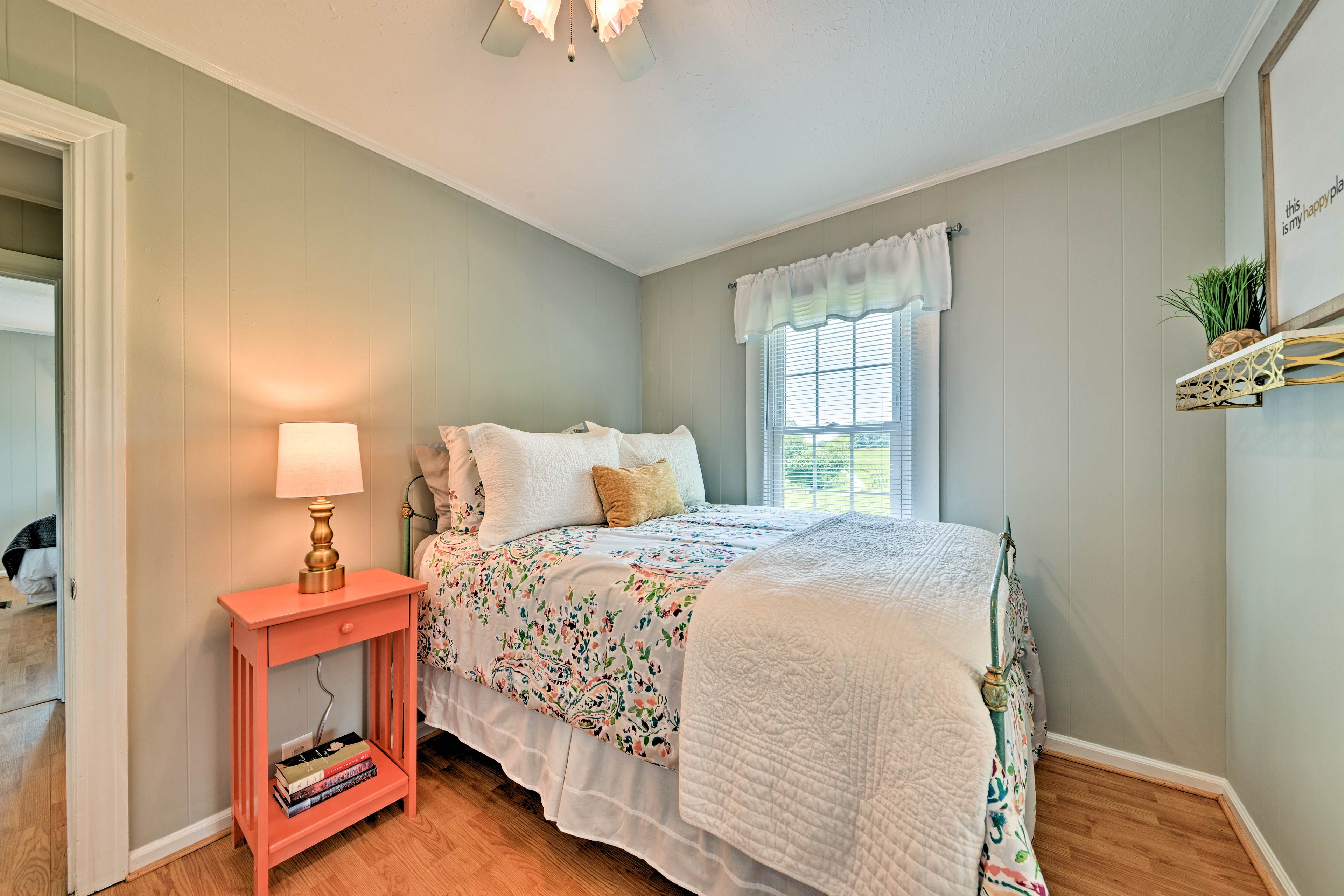 Bedroom 2 | Full Bed