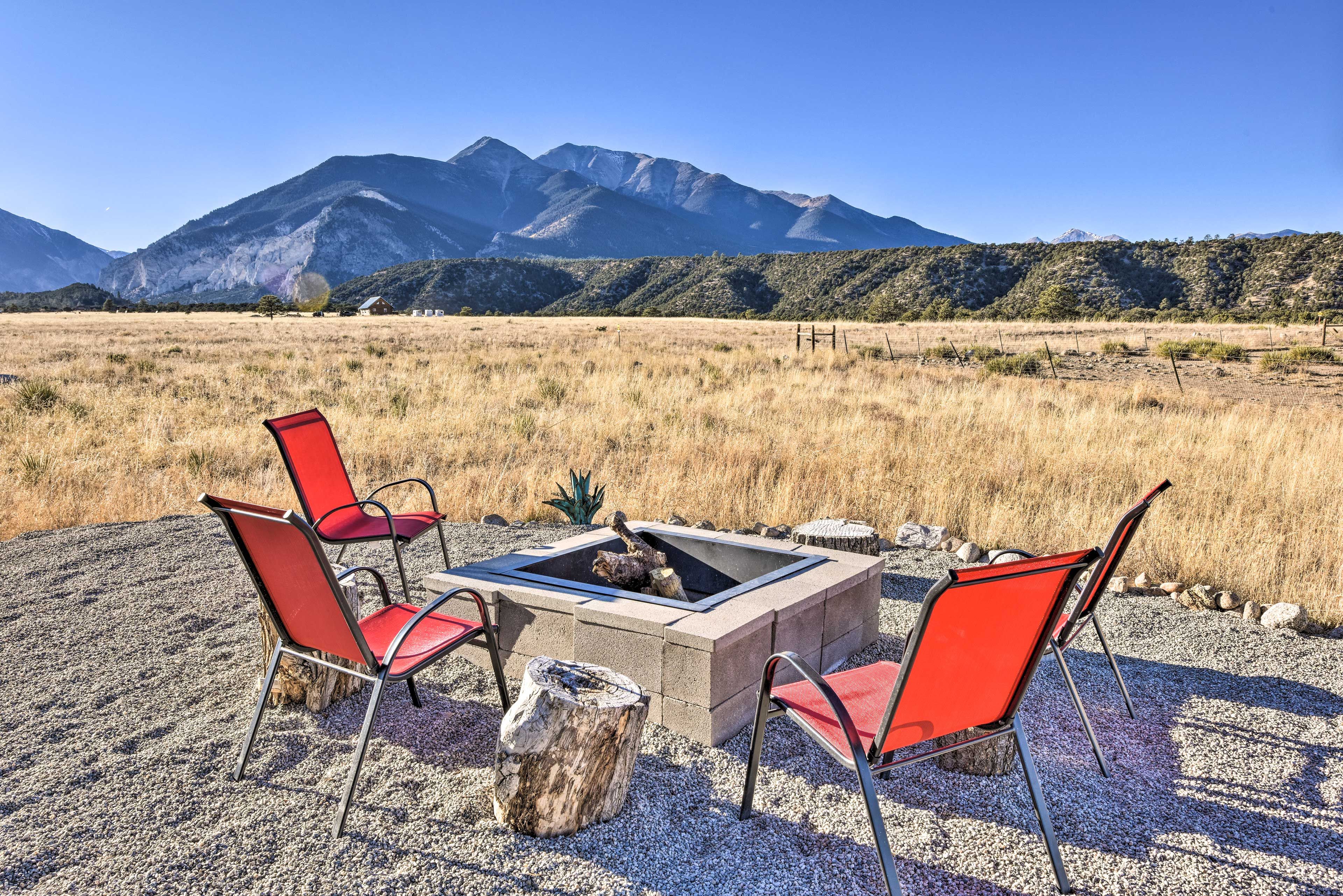 Yard | Panoramic Mountain Views