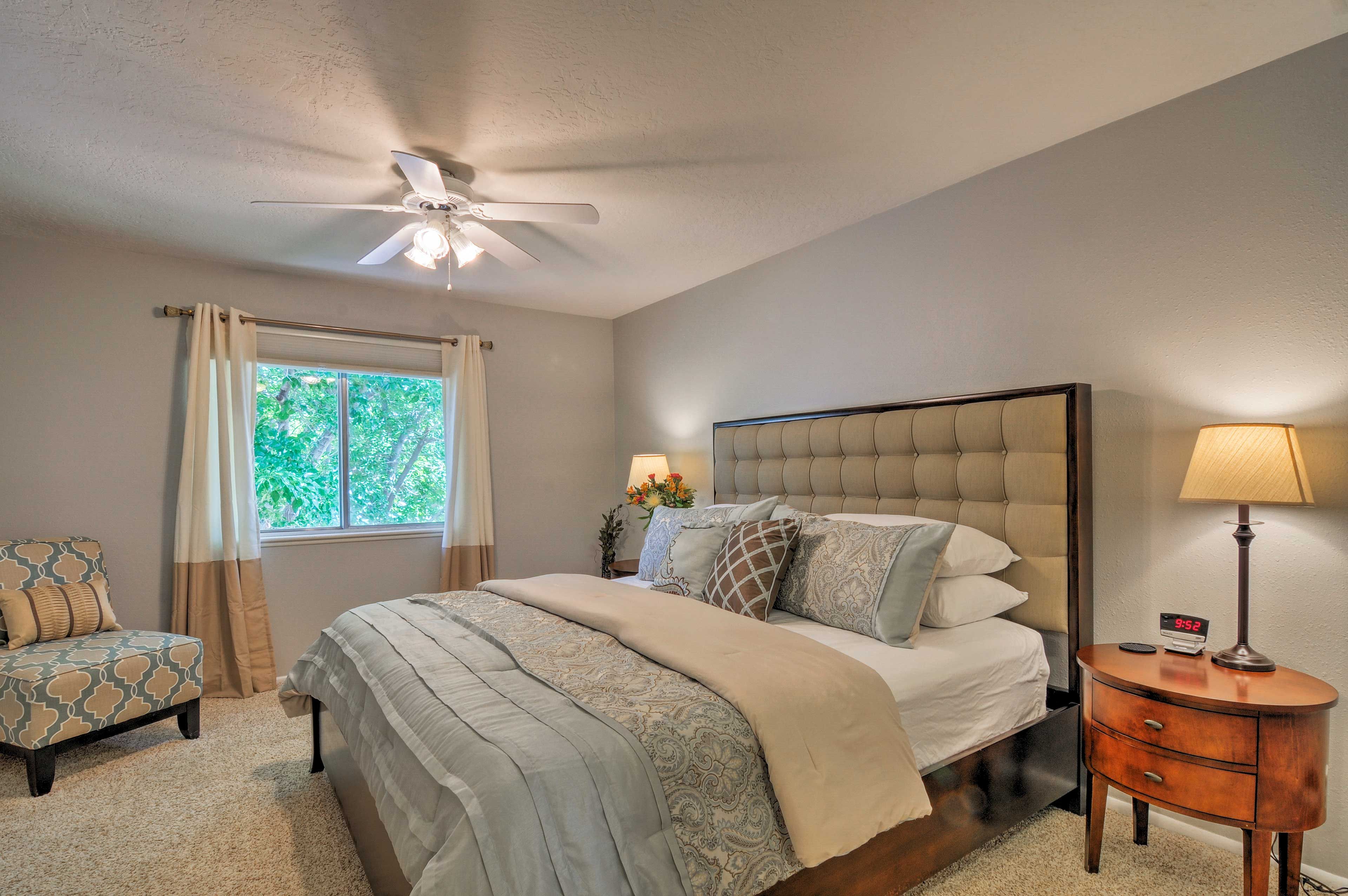 Experience peaceful sleep in this cloud-like king bed.