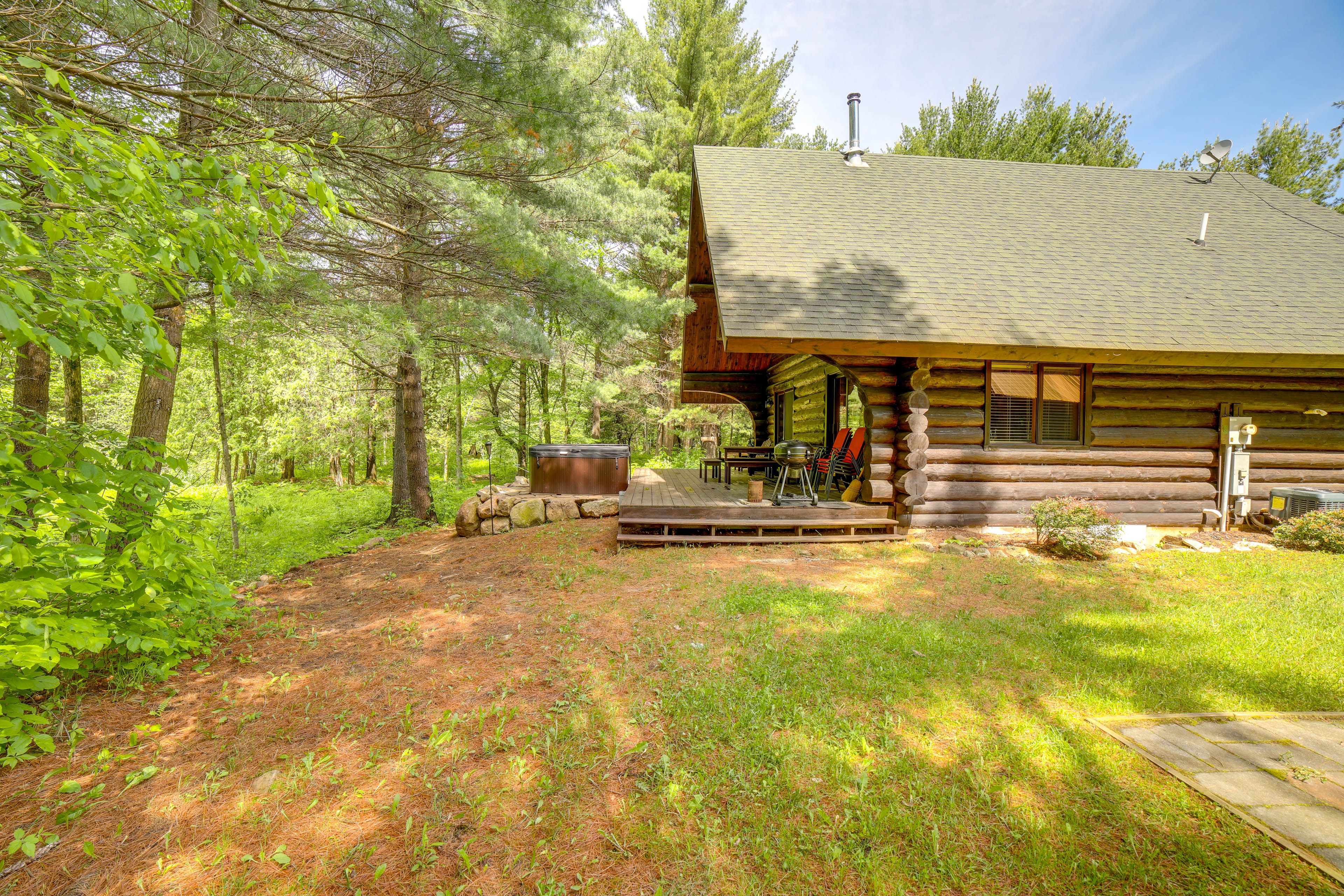 Spacious Yard | Fire Pit