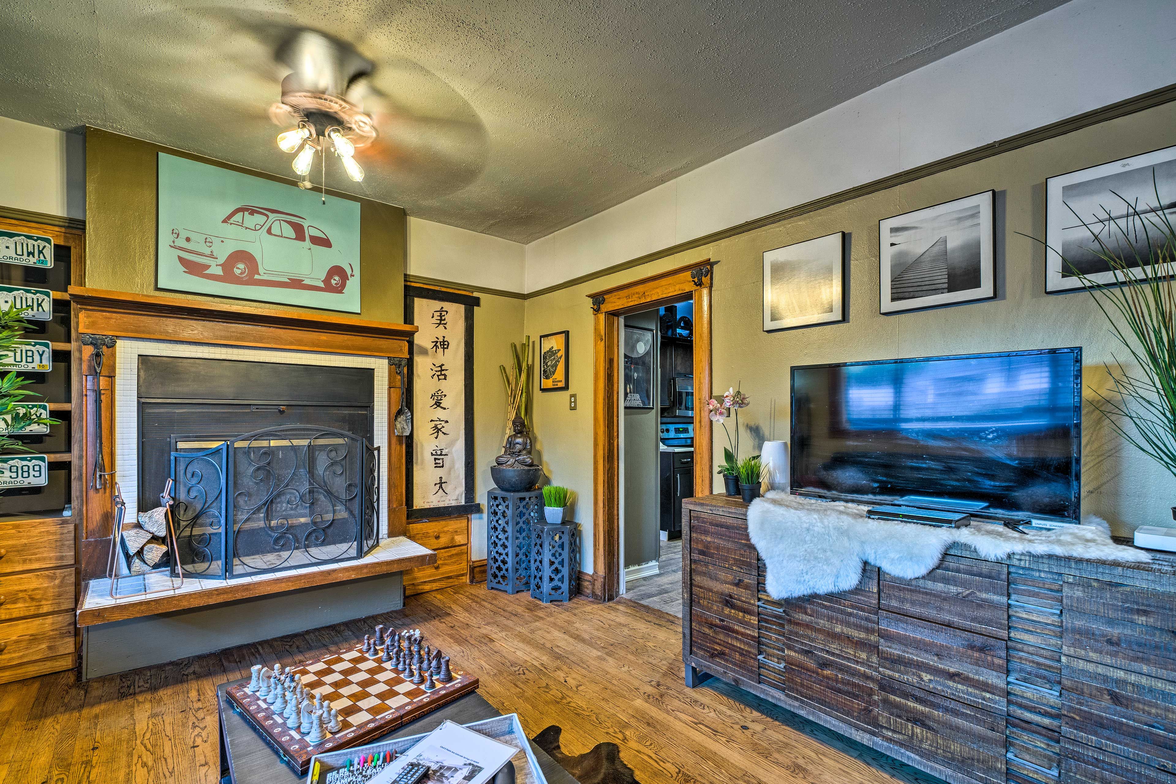 Or play a casual game of chess by the wood-burning fireplace!