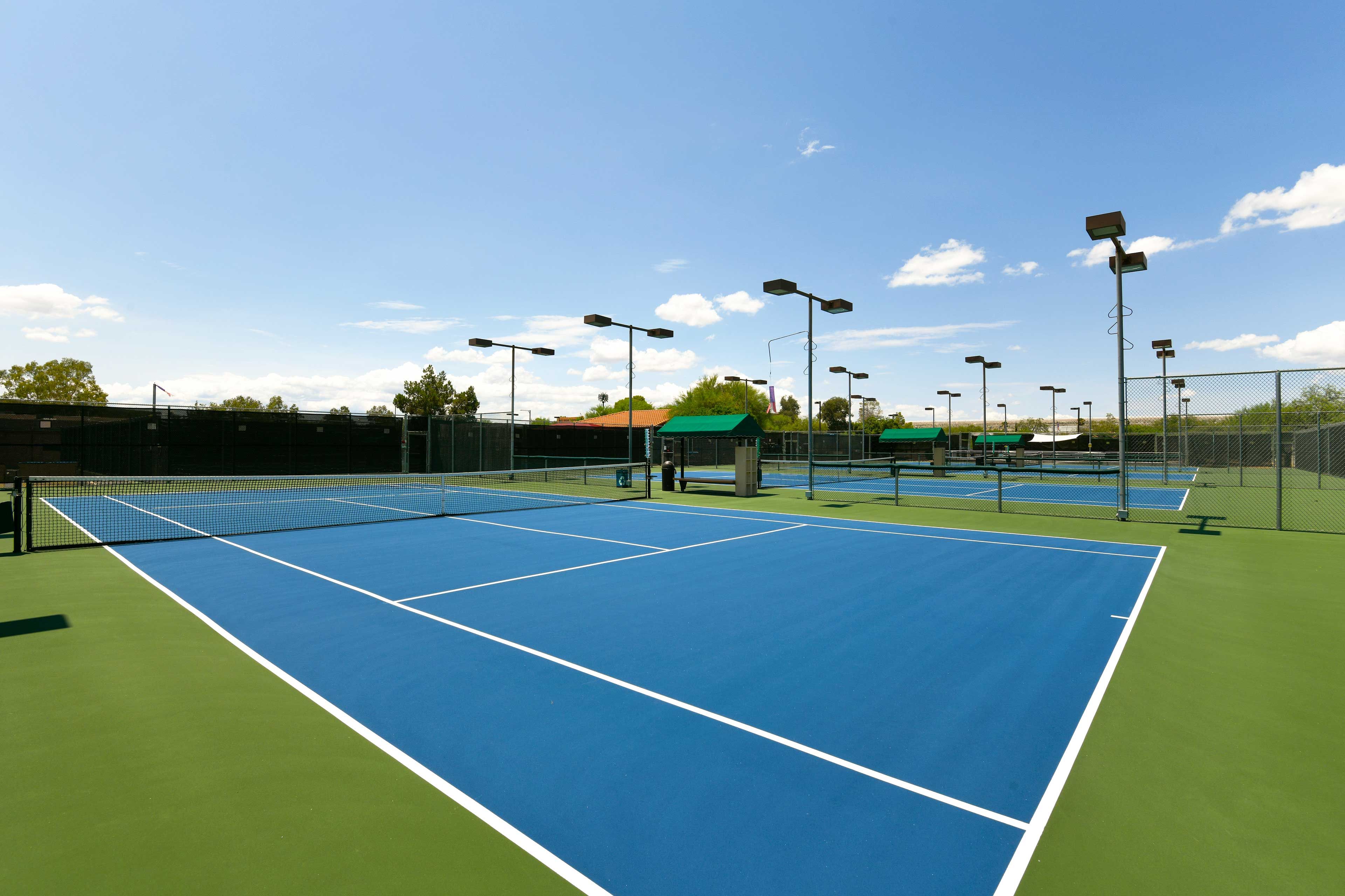 Community Amenities | Tennis Courts