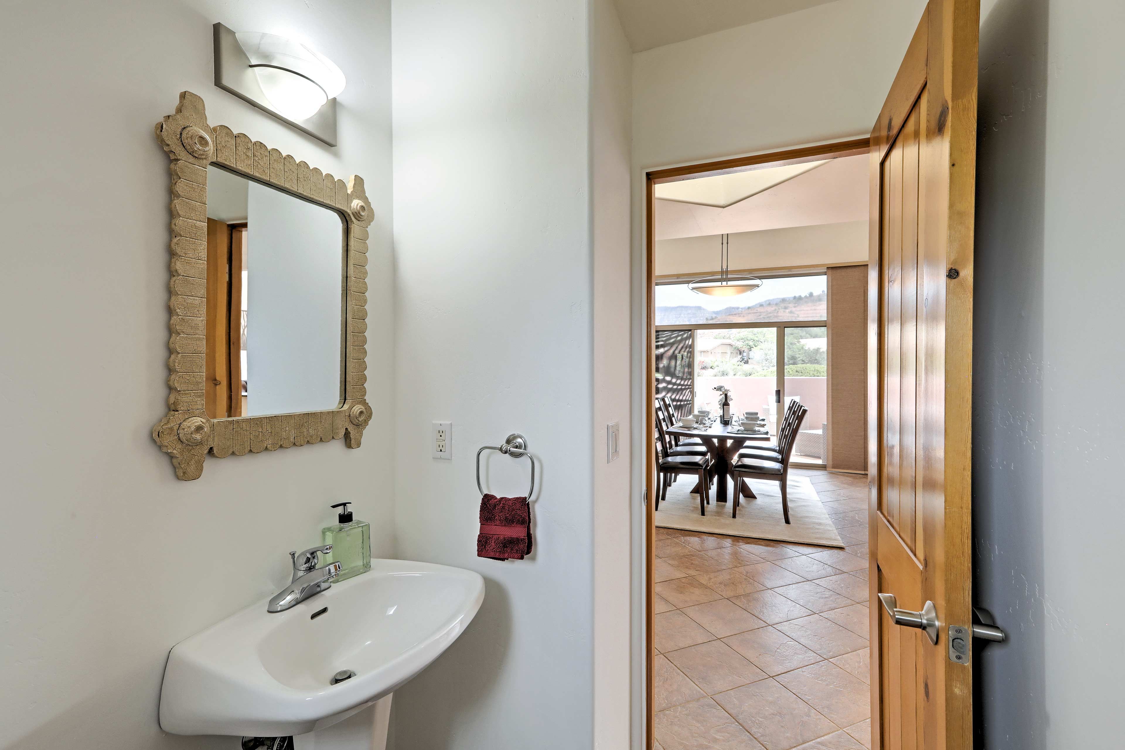 The house contains 2.5 bathrooms total.