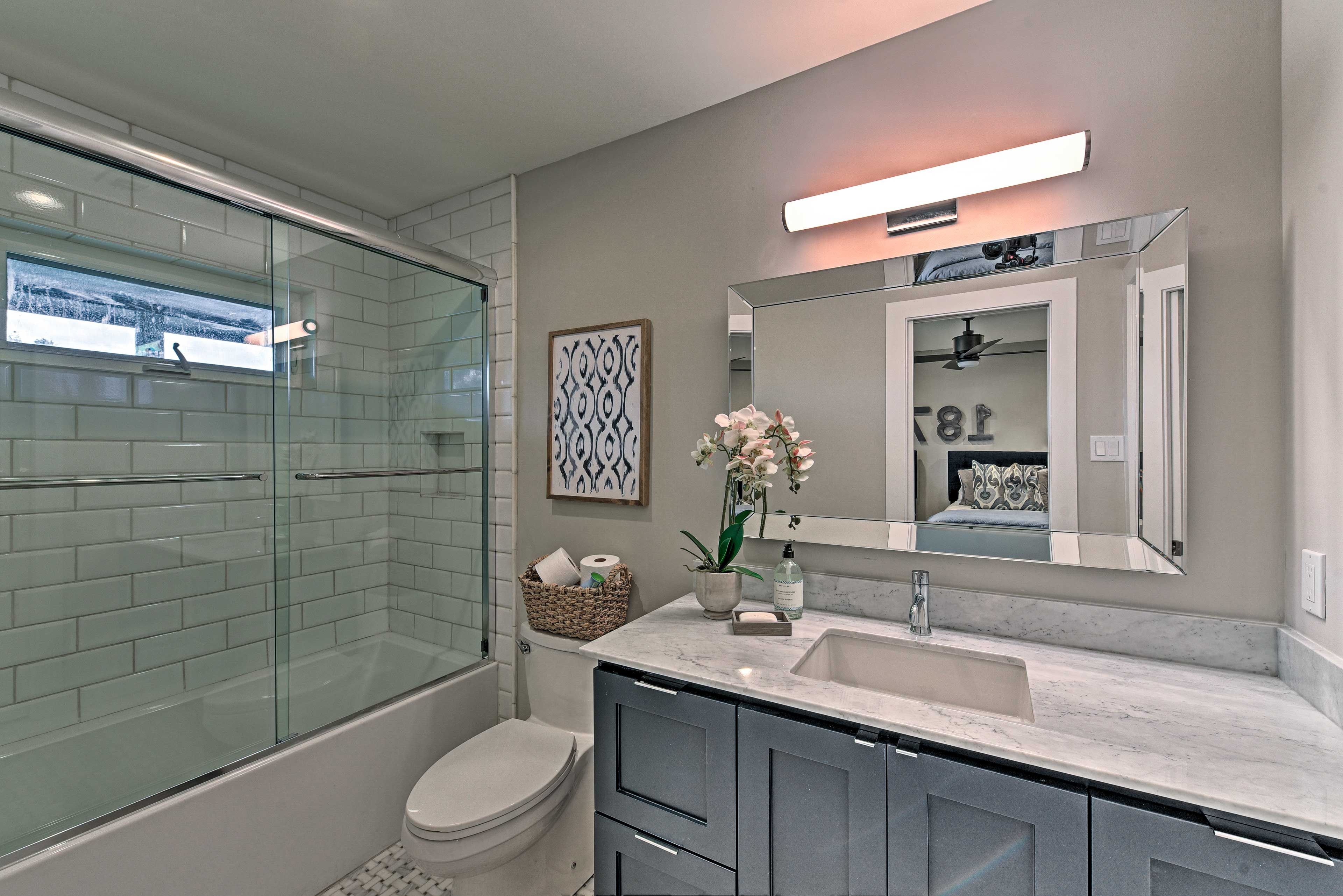 Full Bathroom