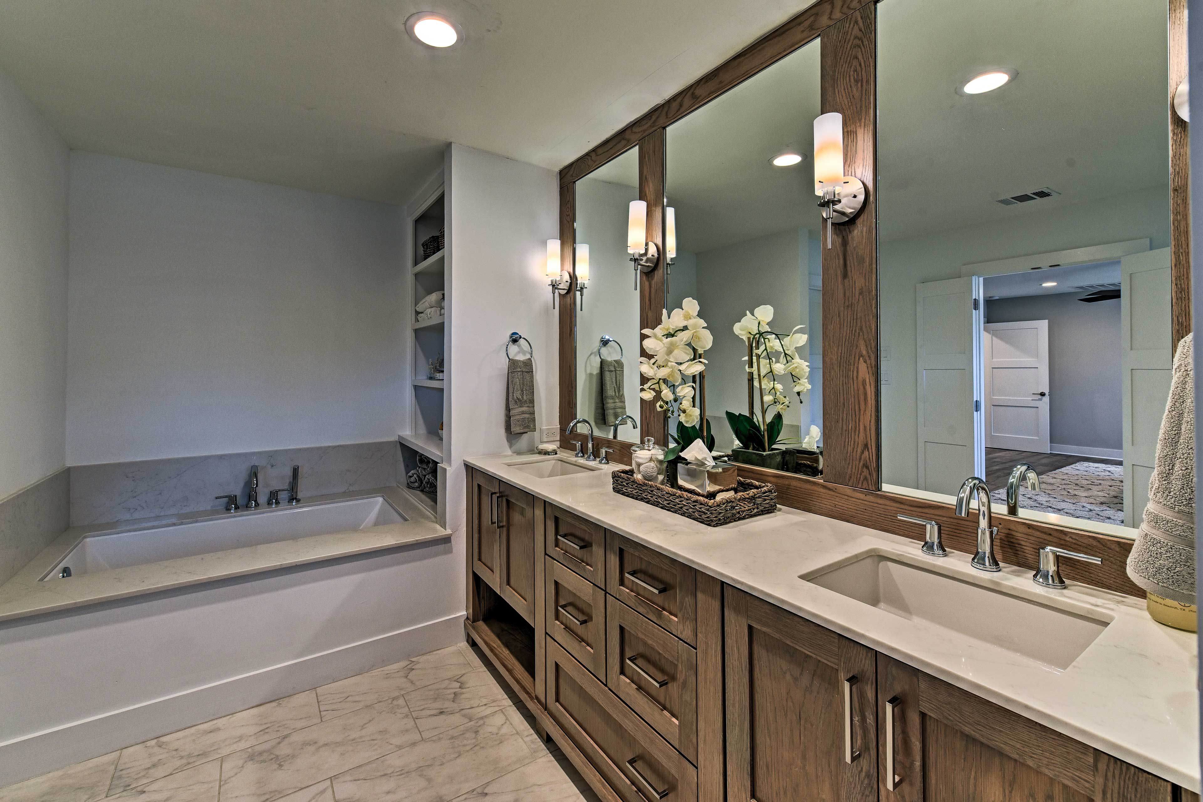 En-Suite Bathroom