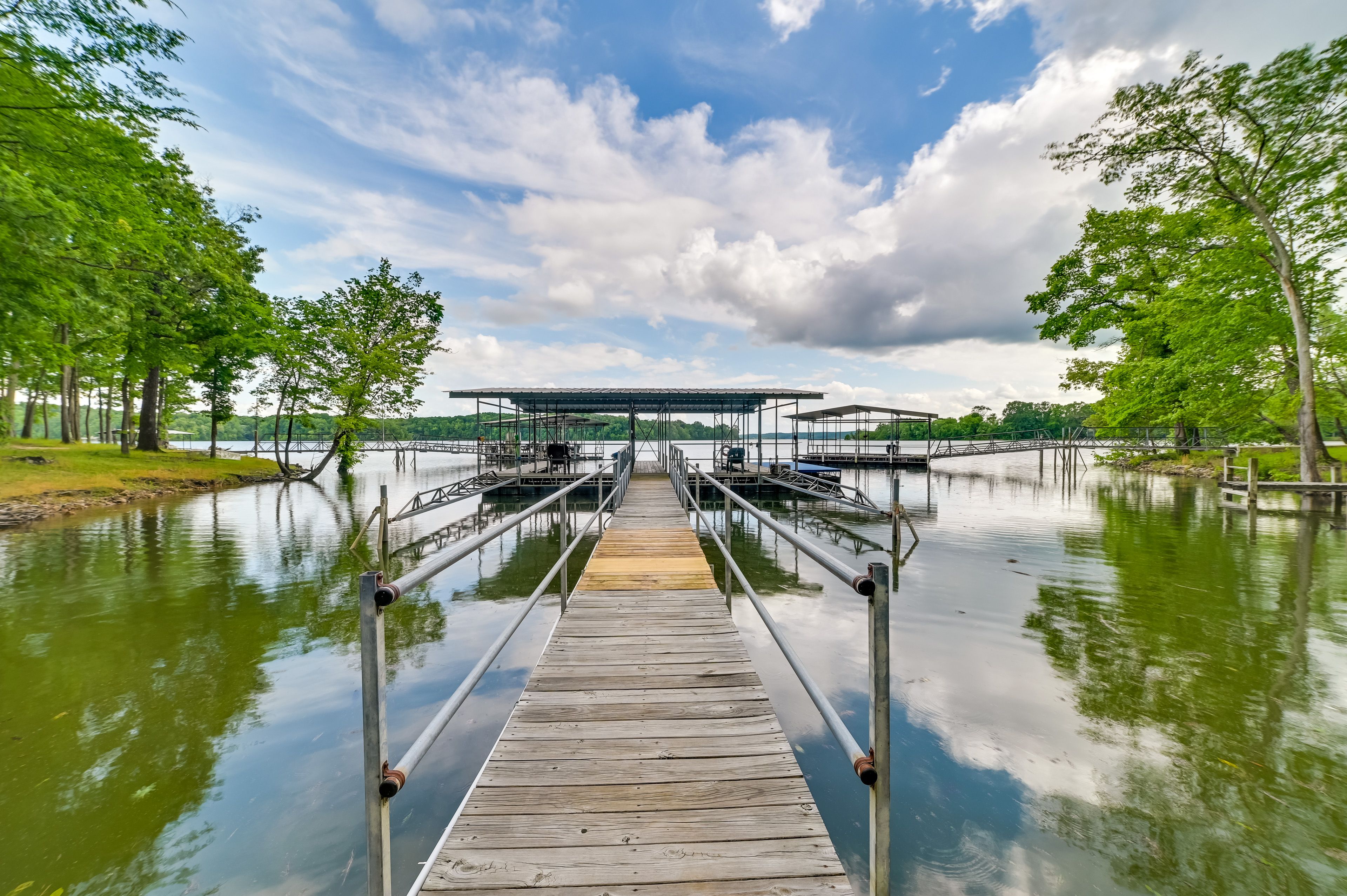 Dock Access | Boat Slip | Kentucky Lake