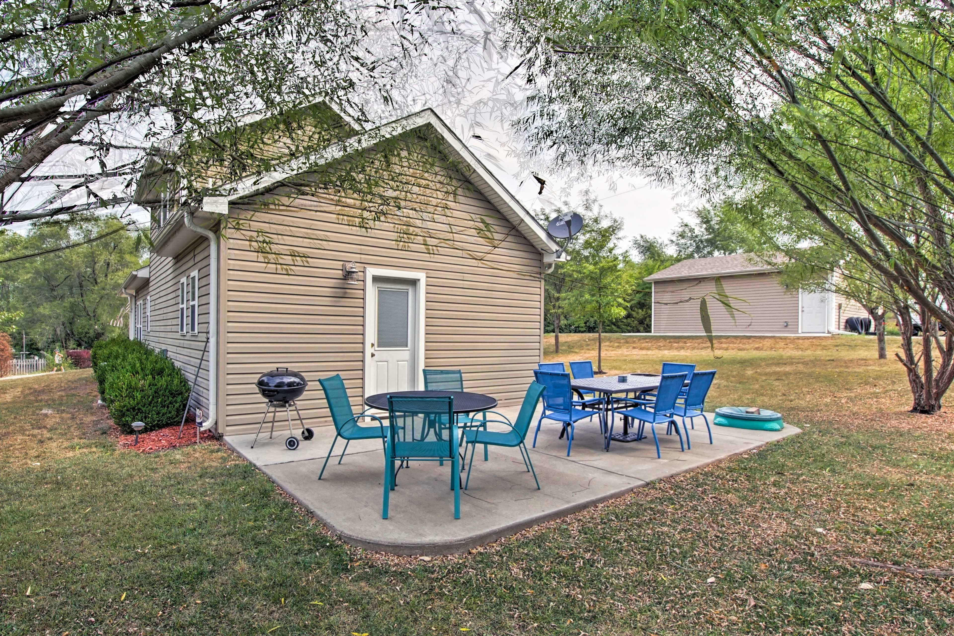 Exterior | Patio | Outdoor Dining | Grill