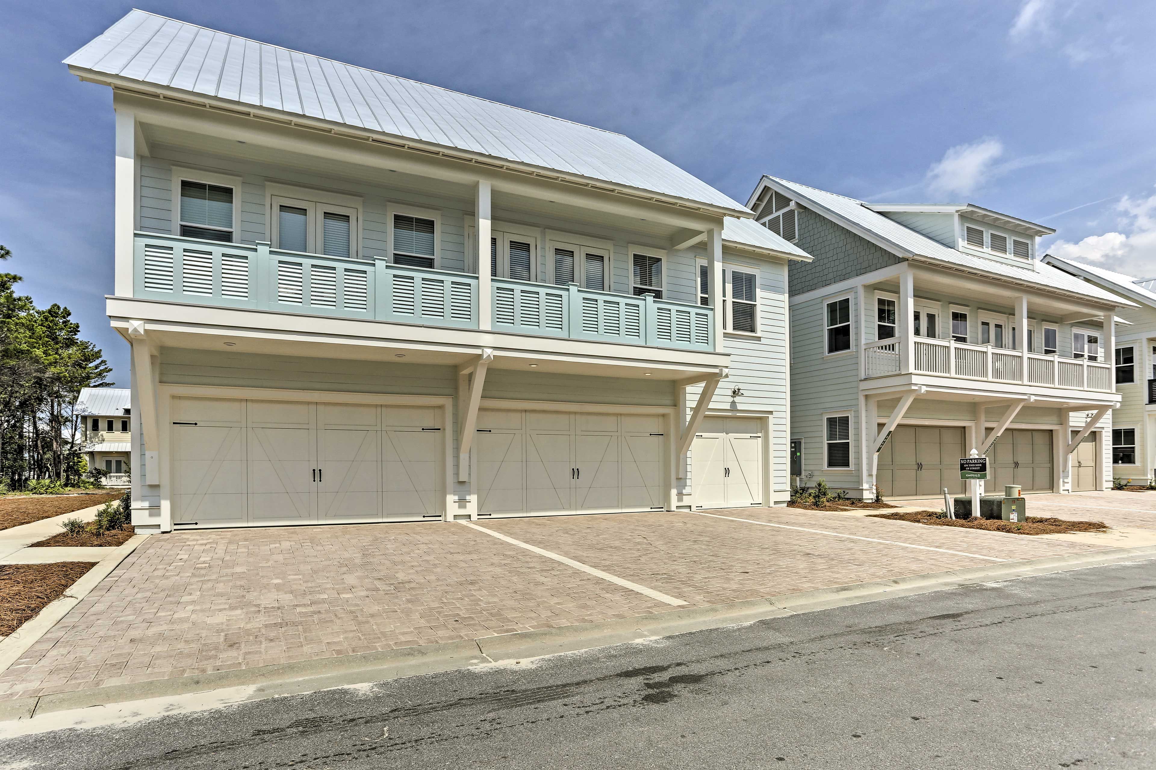 Parking | Garage (1 Vehicle) | Driveway (2 Vehicles)