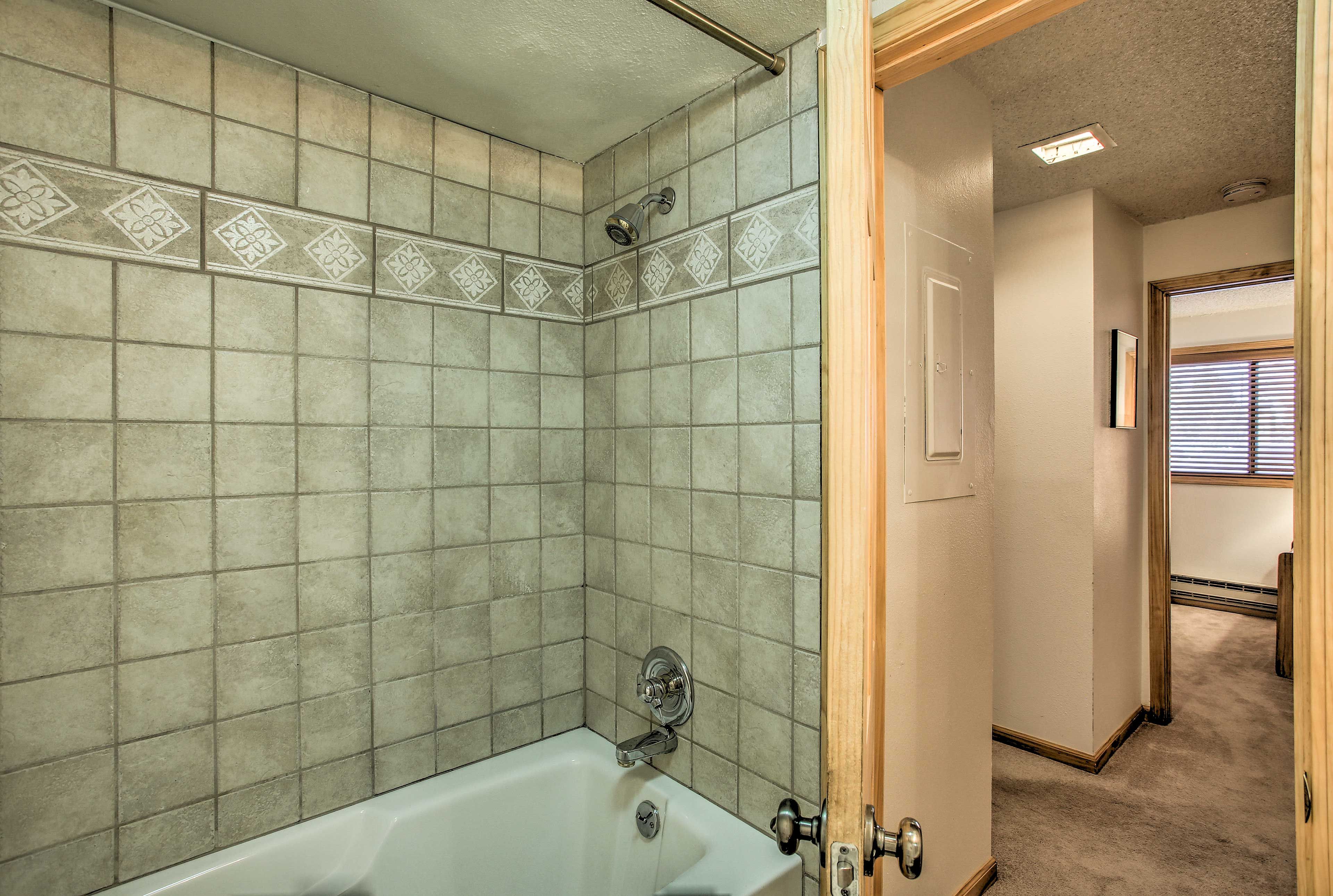 After days on the mountain, relax in the shower/tub combo.