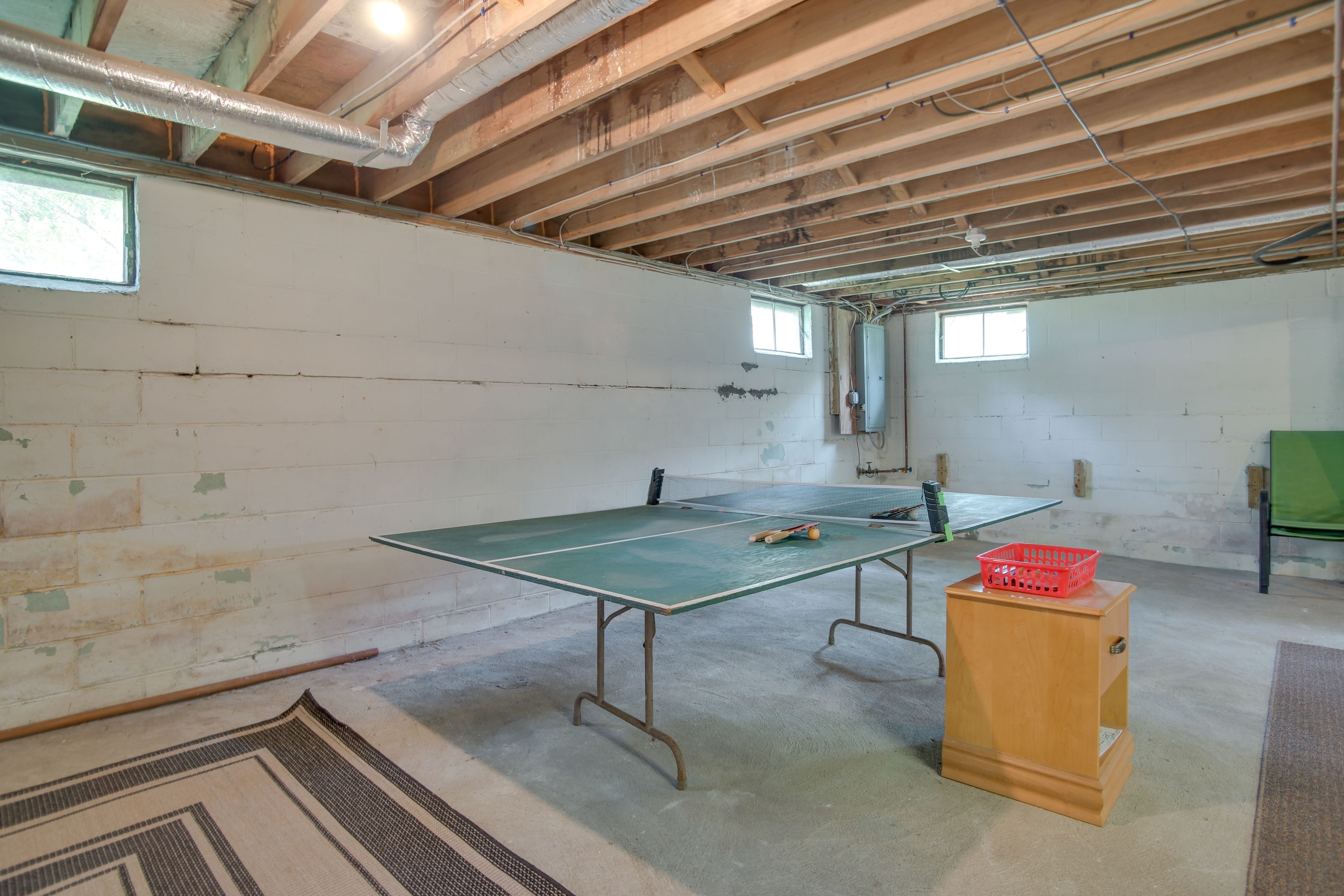 Basement | Ping-Pong Table